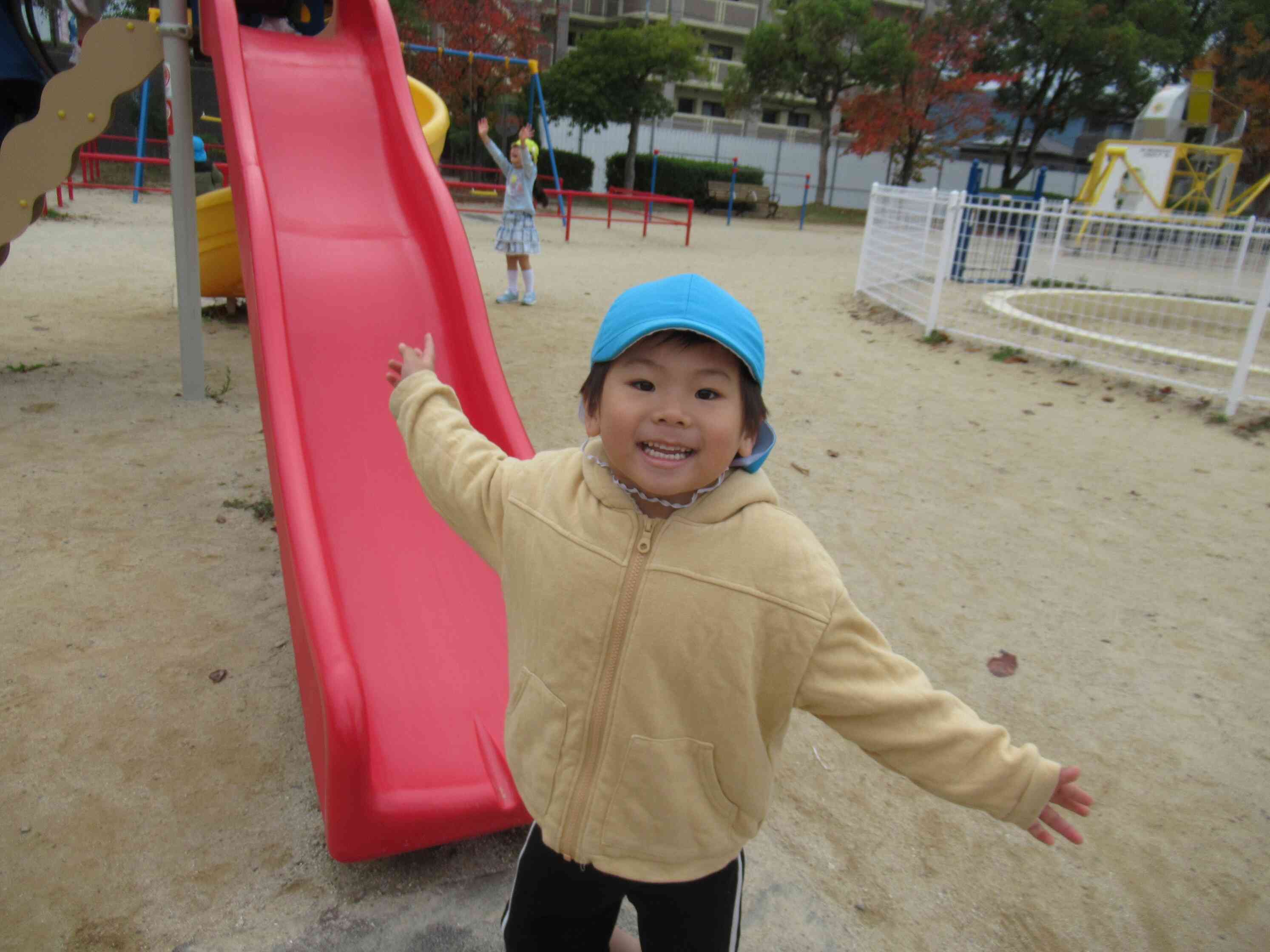 お散歩　楽しいなぁ！