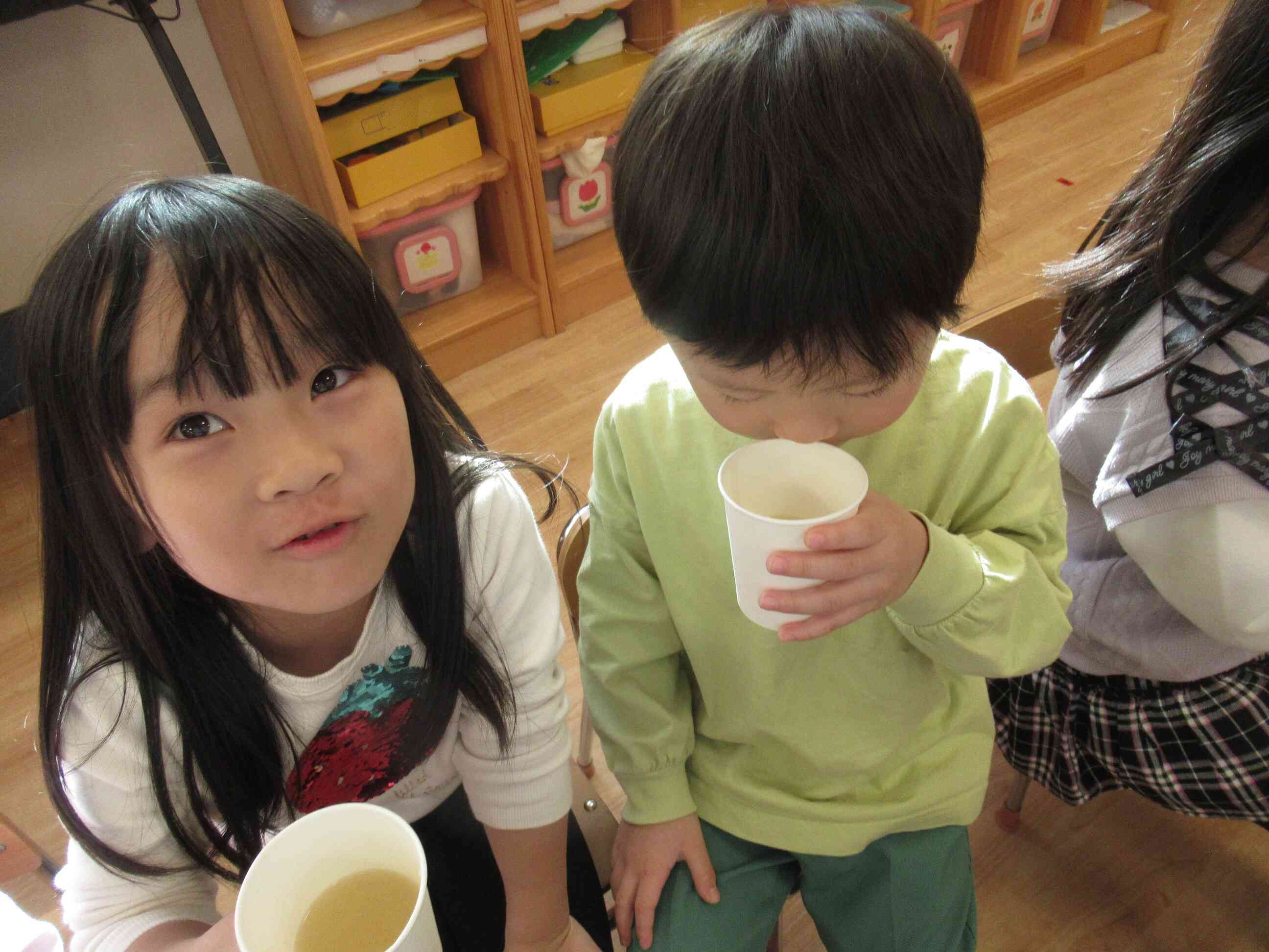 【11月食育】だし比べ　～和食の日より～