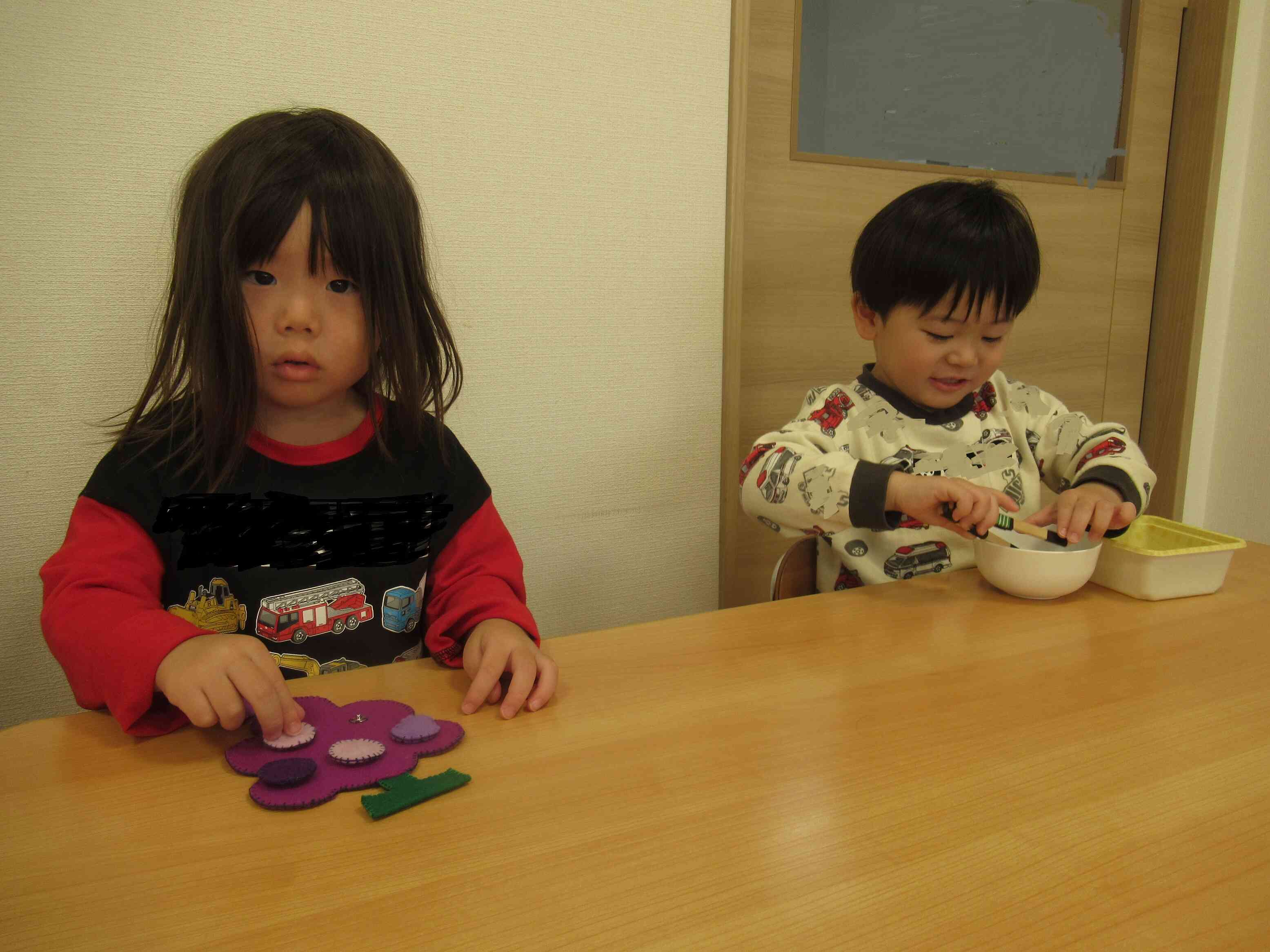 ボタン堅いなー。