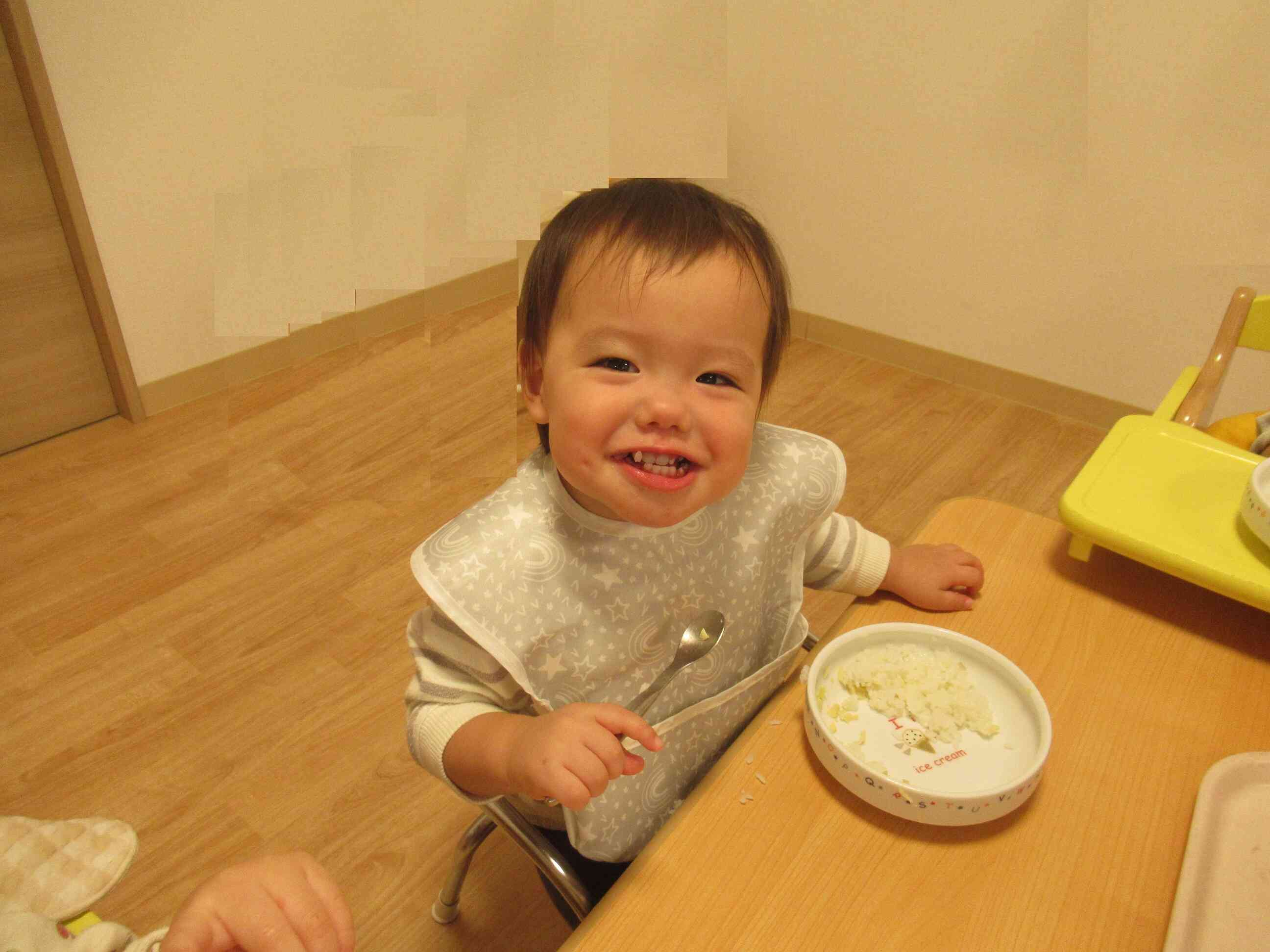 なんでも、食べるよー！