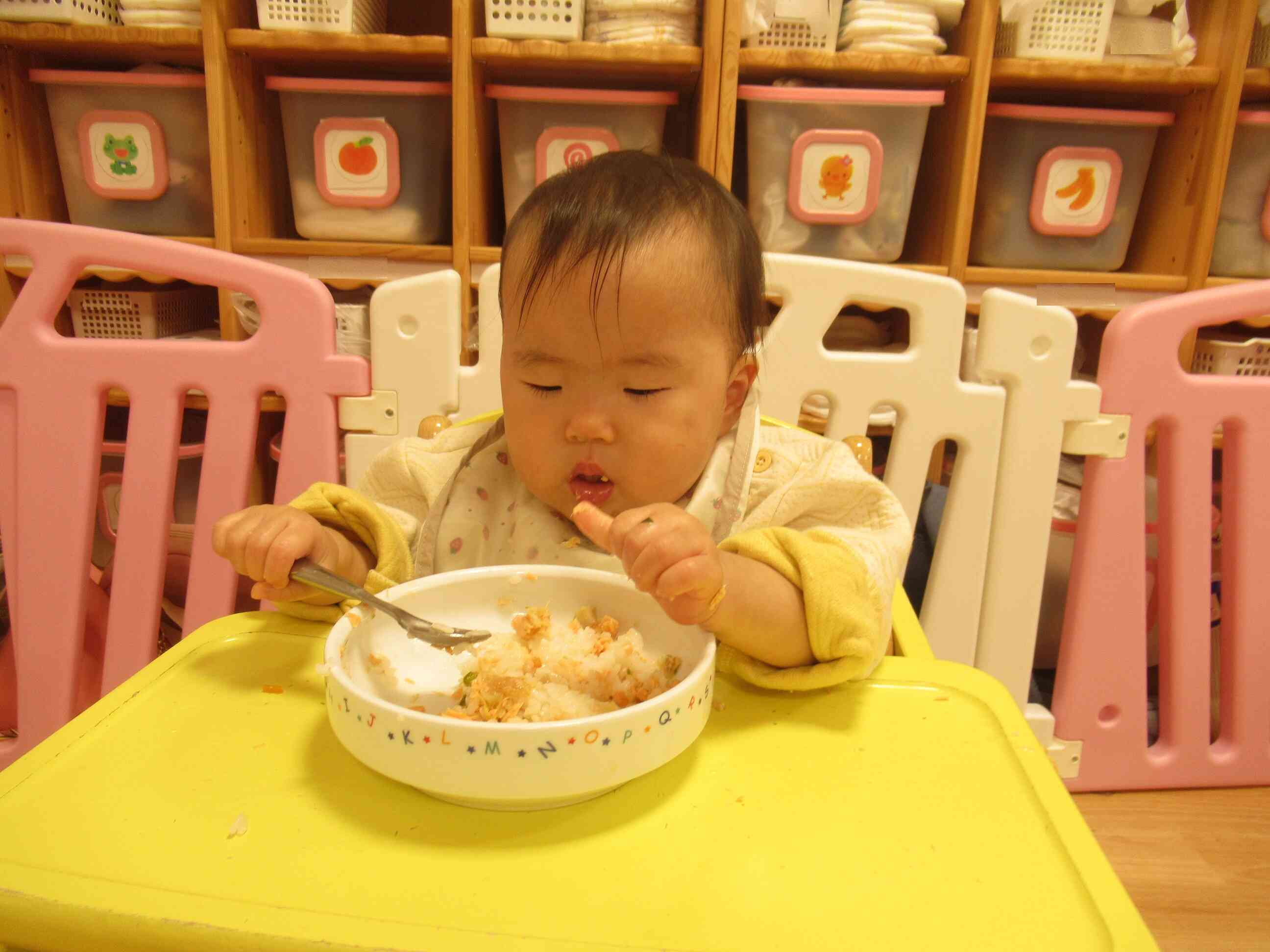 あーん!!（ひよこ組）