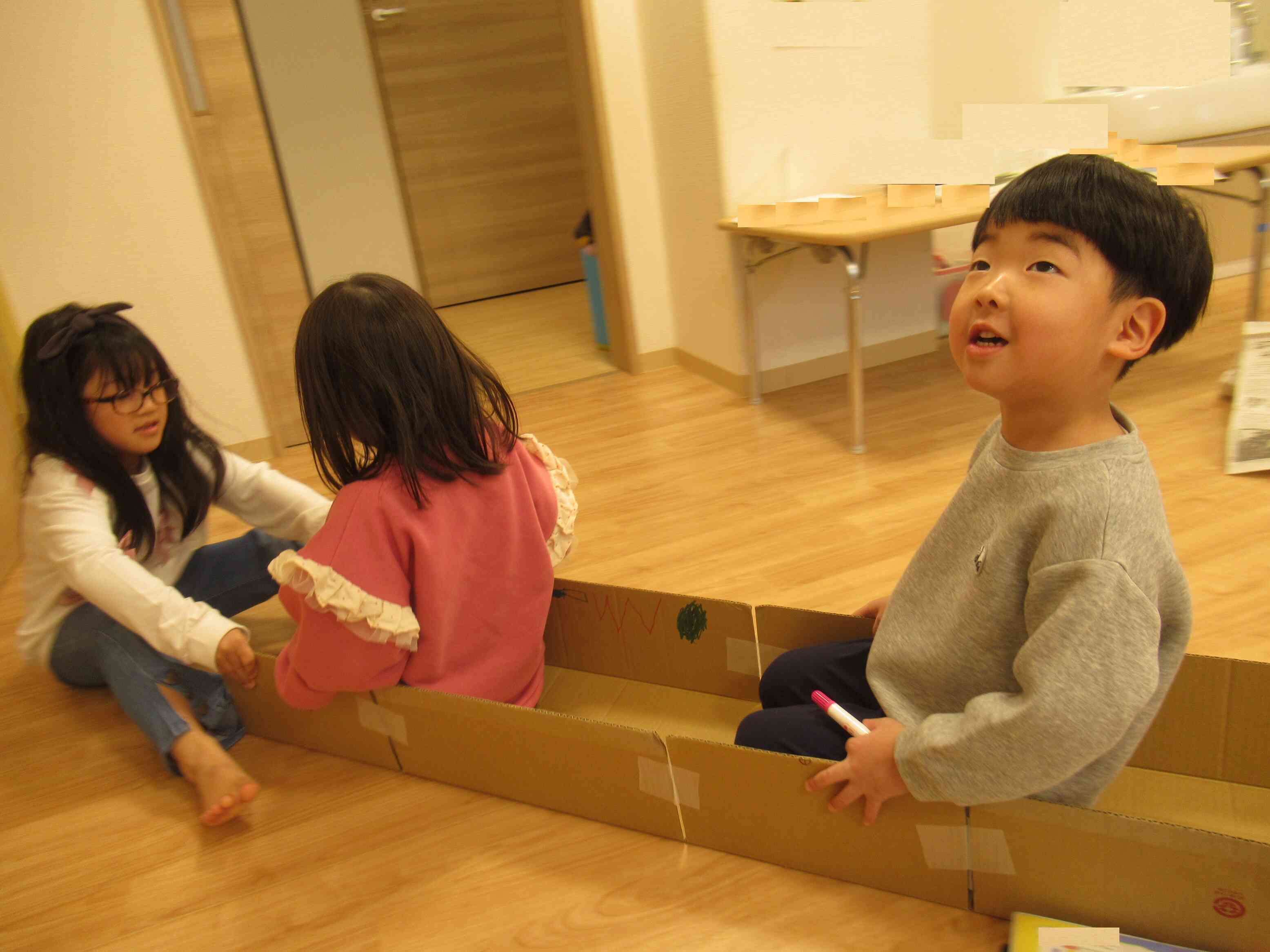 貼って…つなげて…