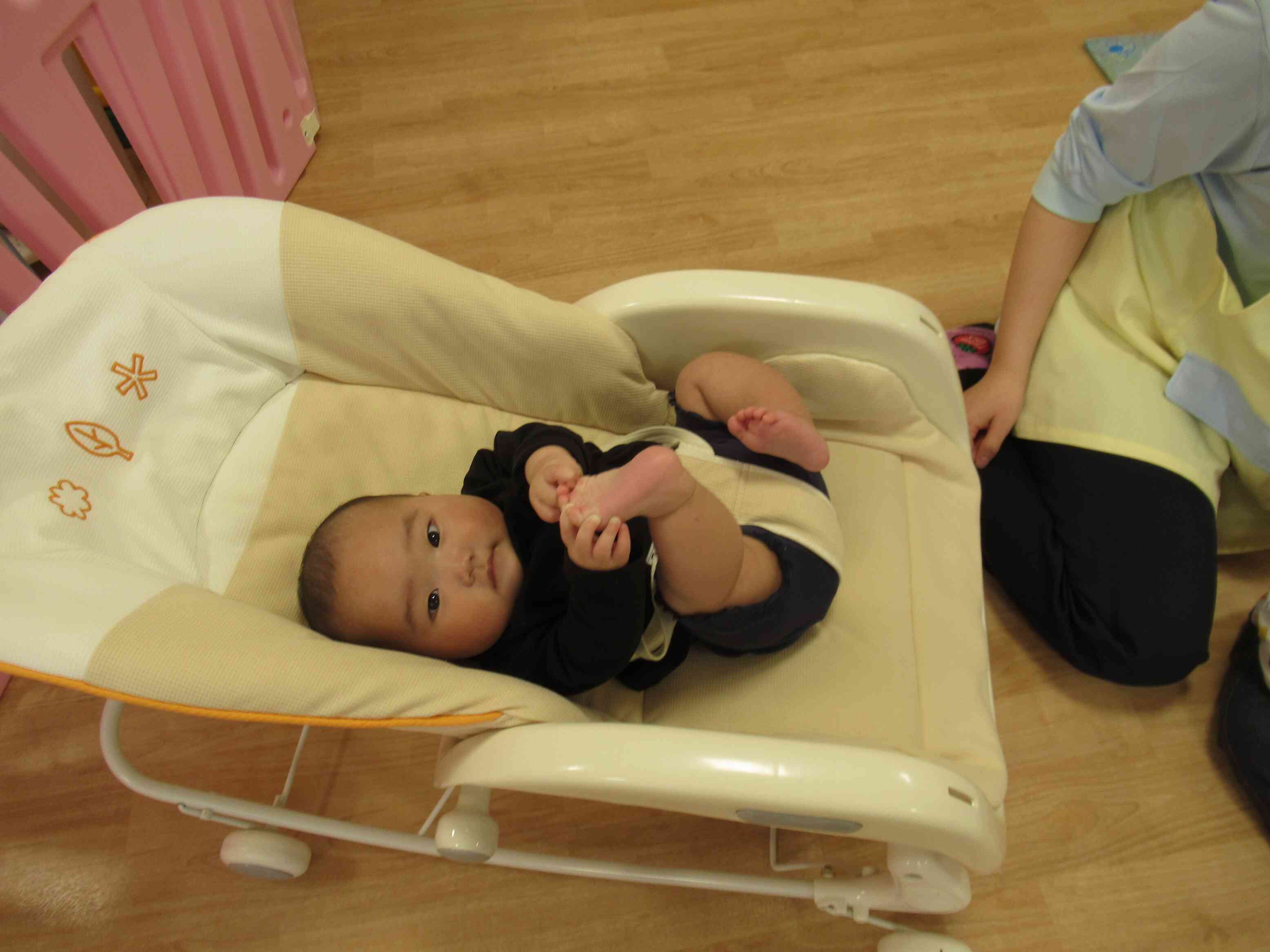 かわいいあんよ！！