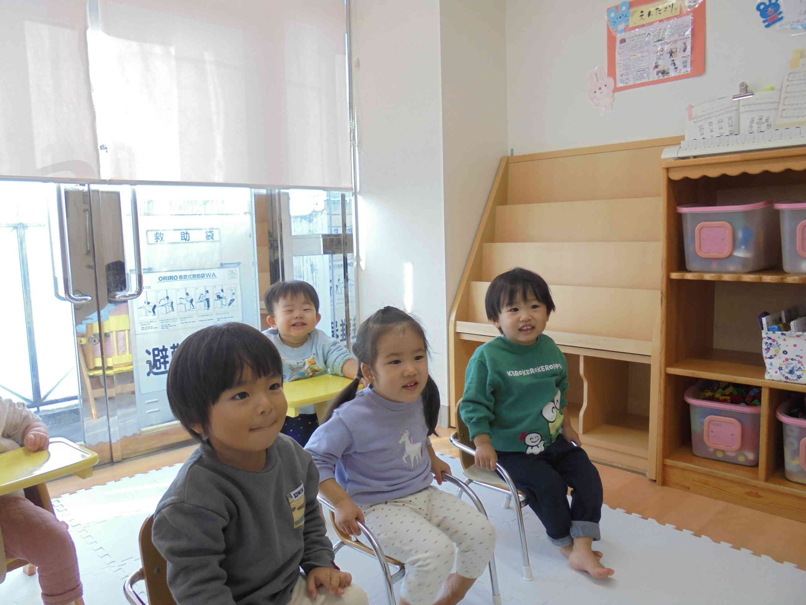 朝のお集まり…みんな元気いっぱい！