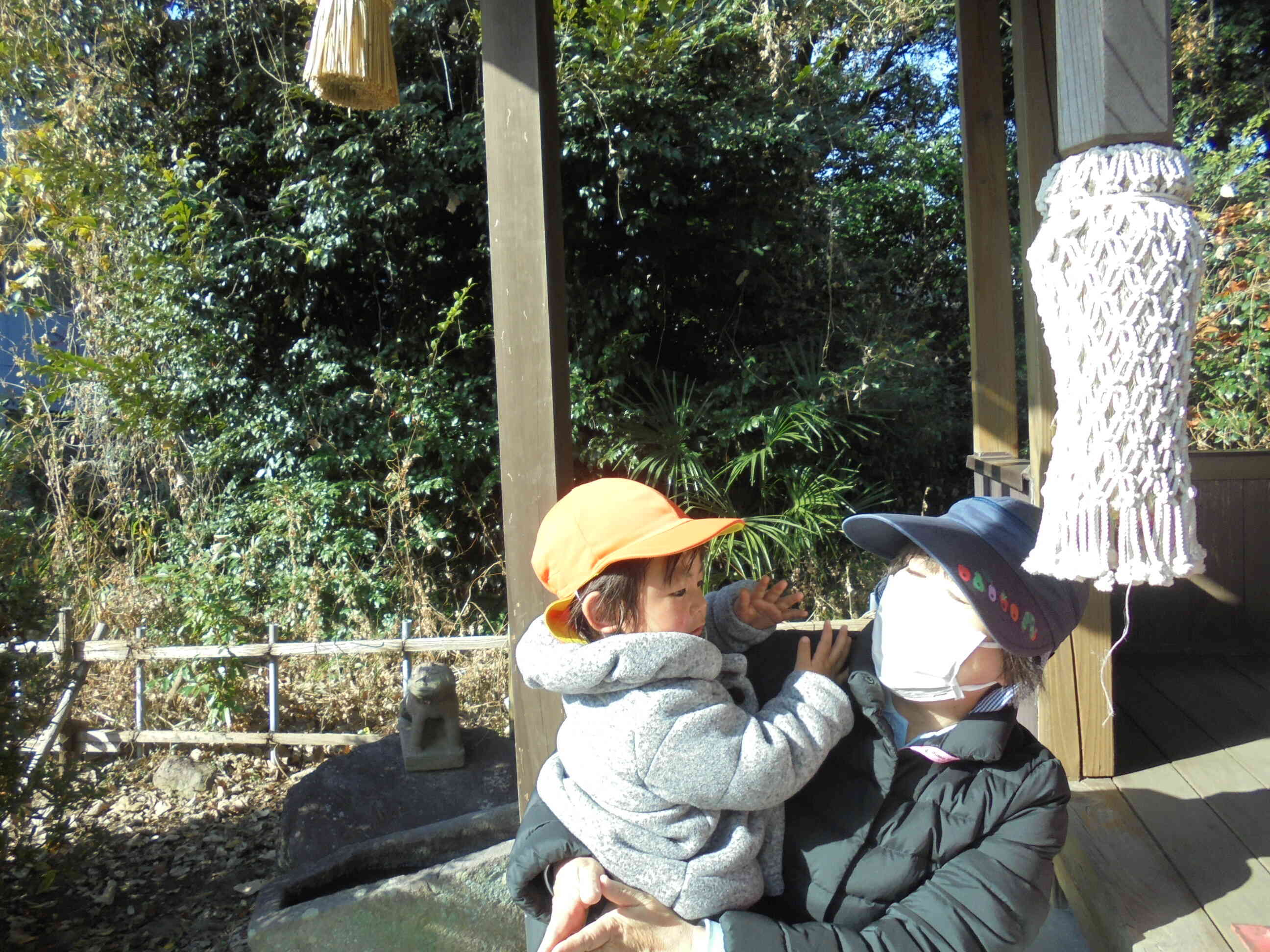 手をパチ！パチ！