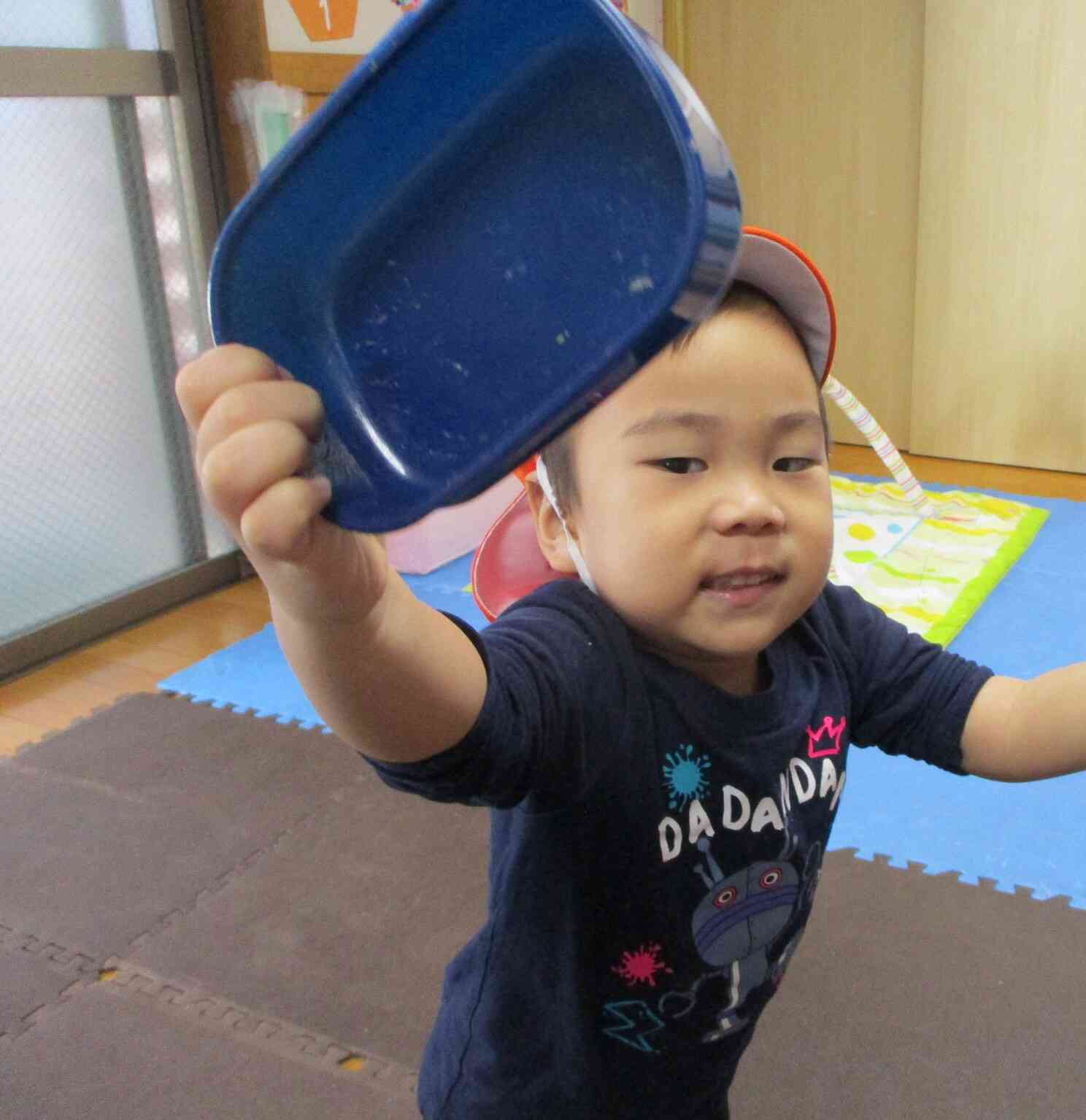 はら 見て!空っぽよ!