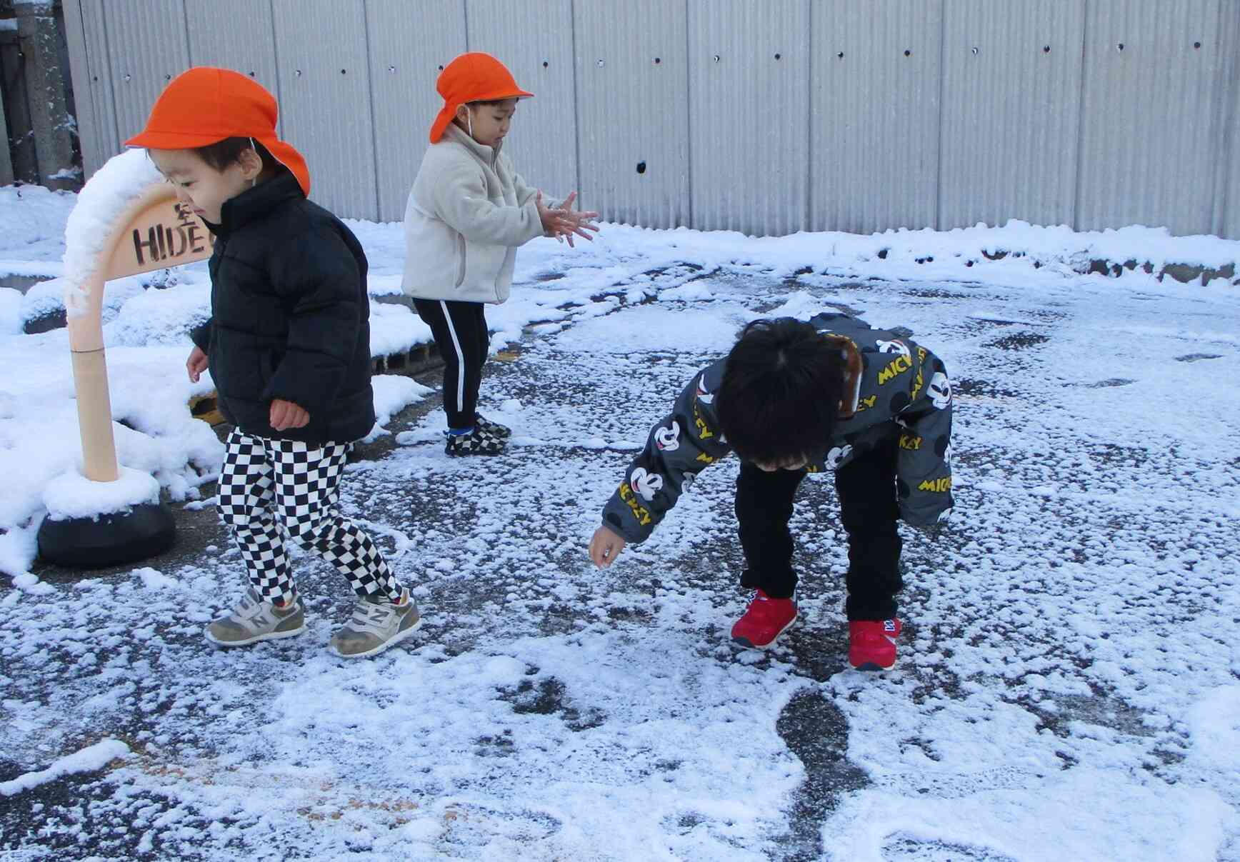 雪って冷たいね