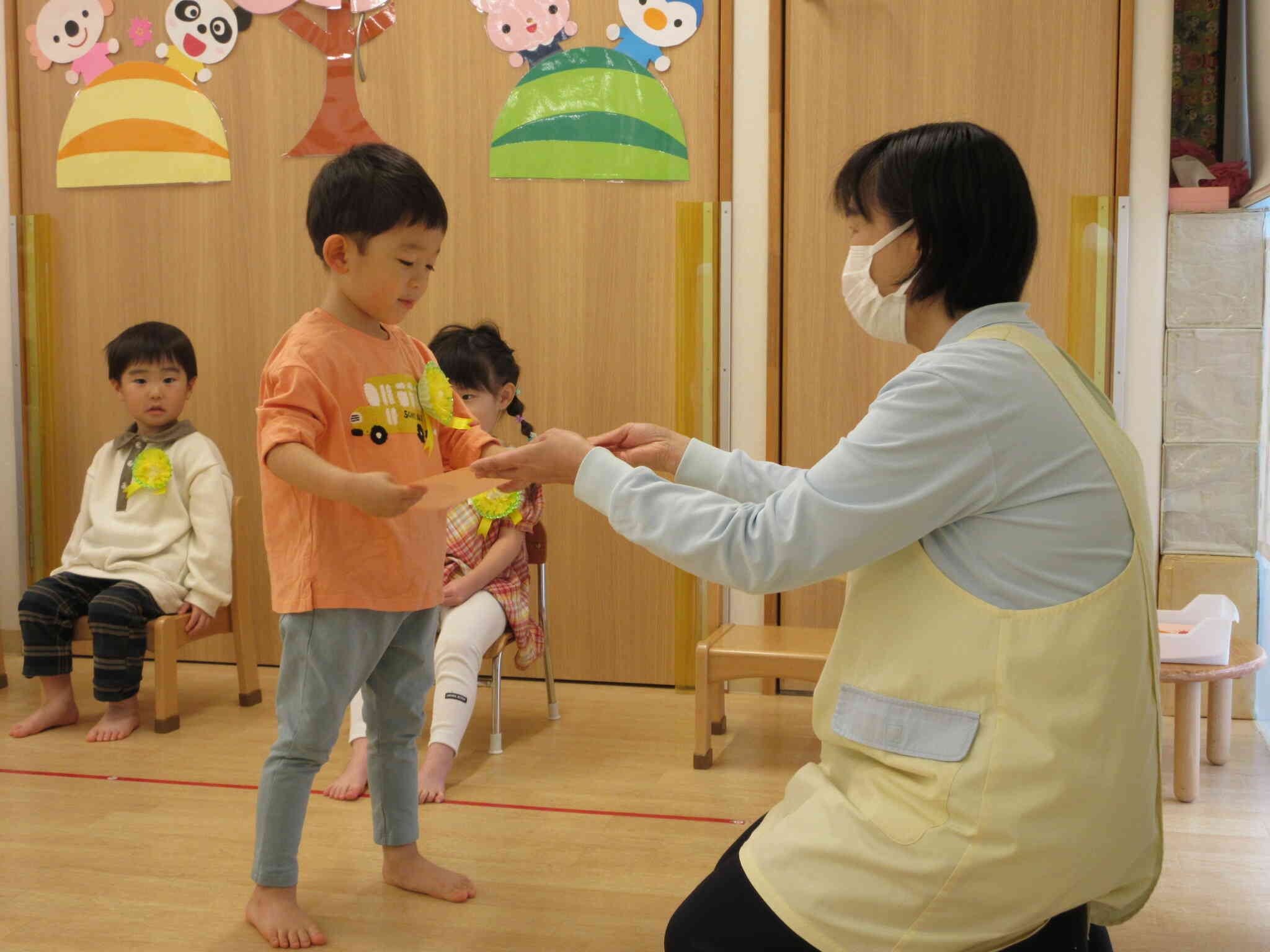 証書をもらいました。