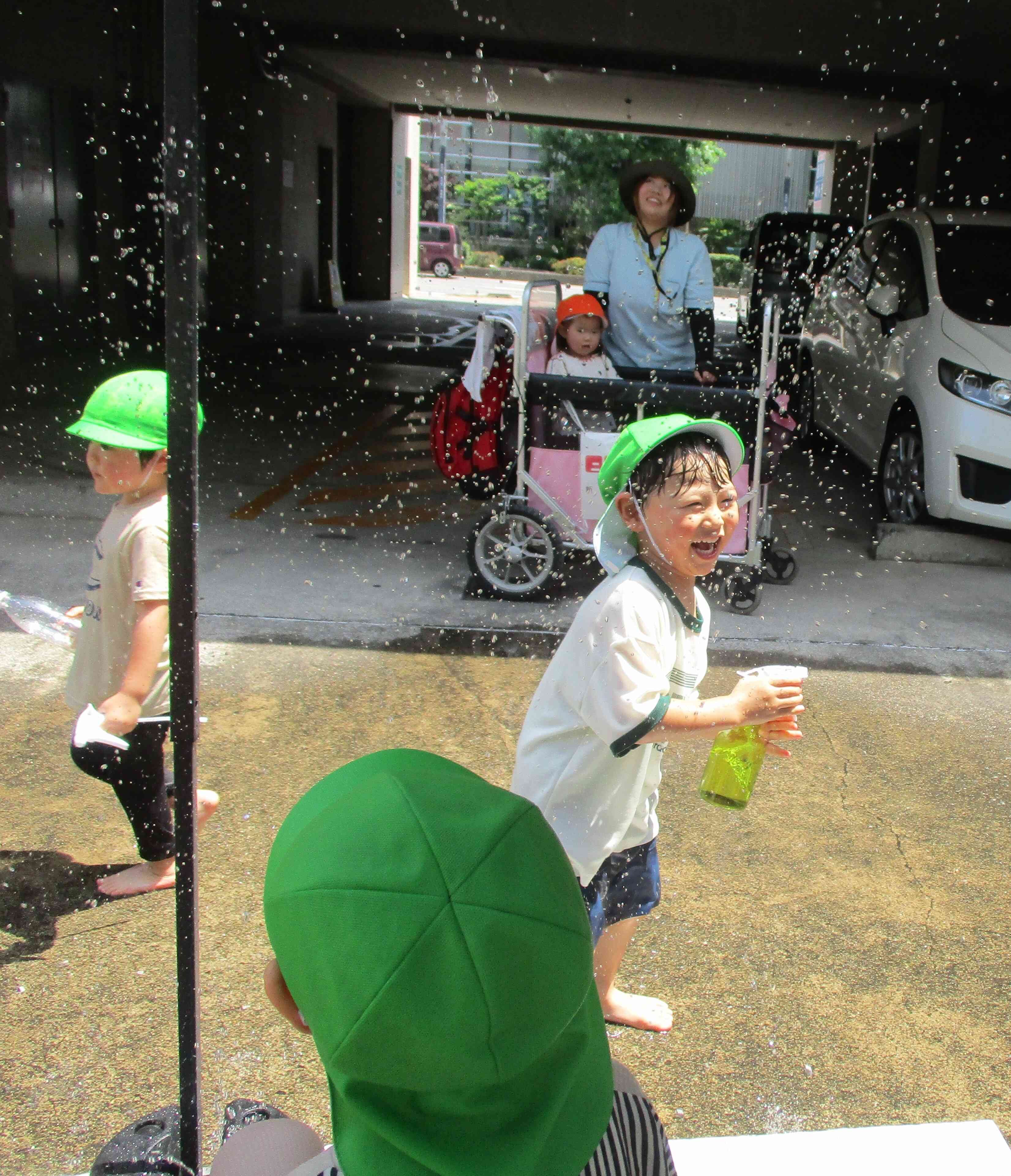 おもいっきり 水遊び♪