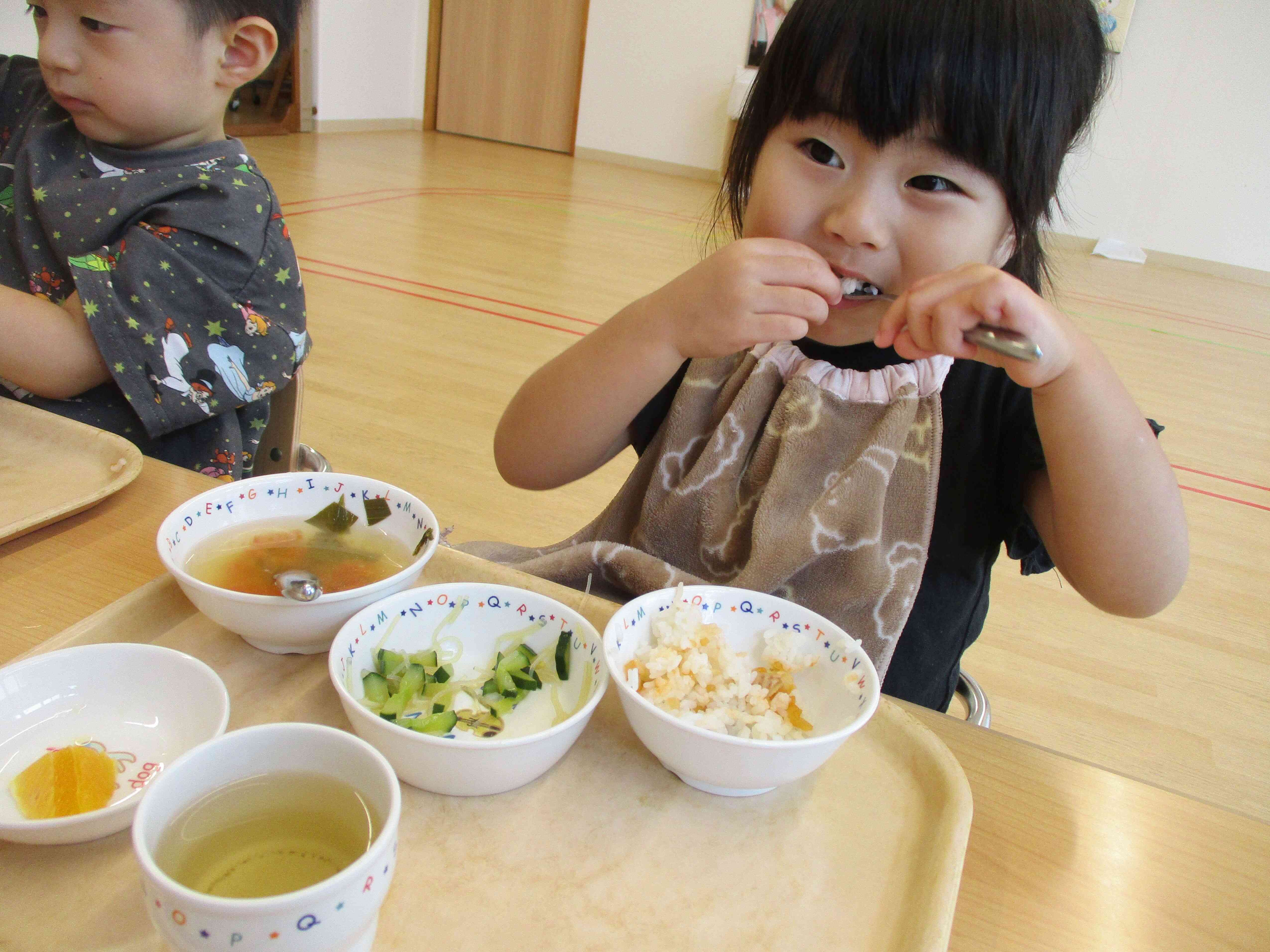 今日の給食は？