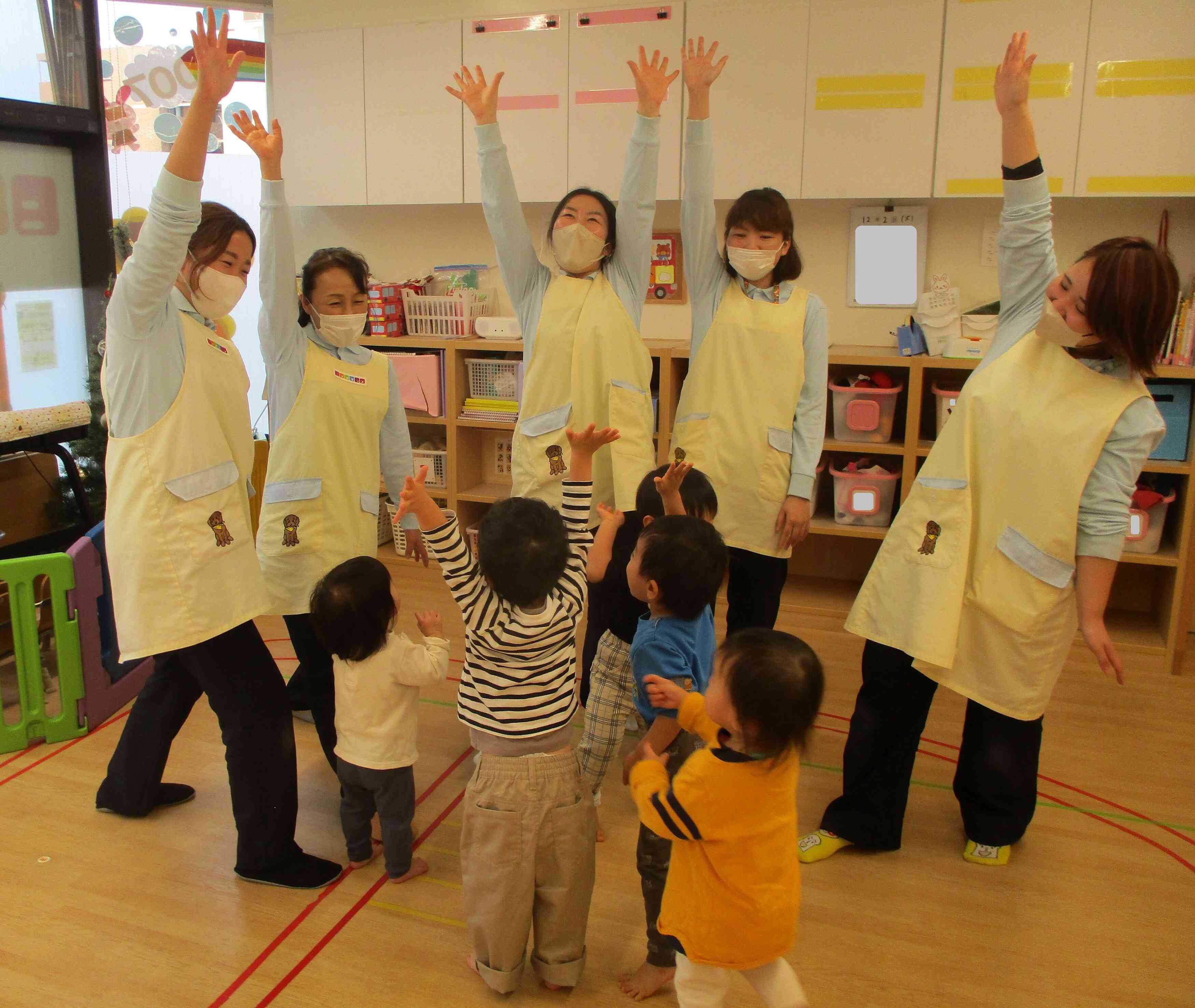 とにかく明るい保育士