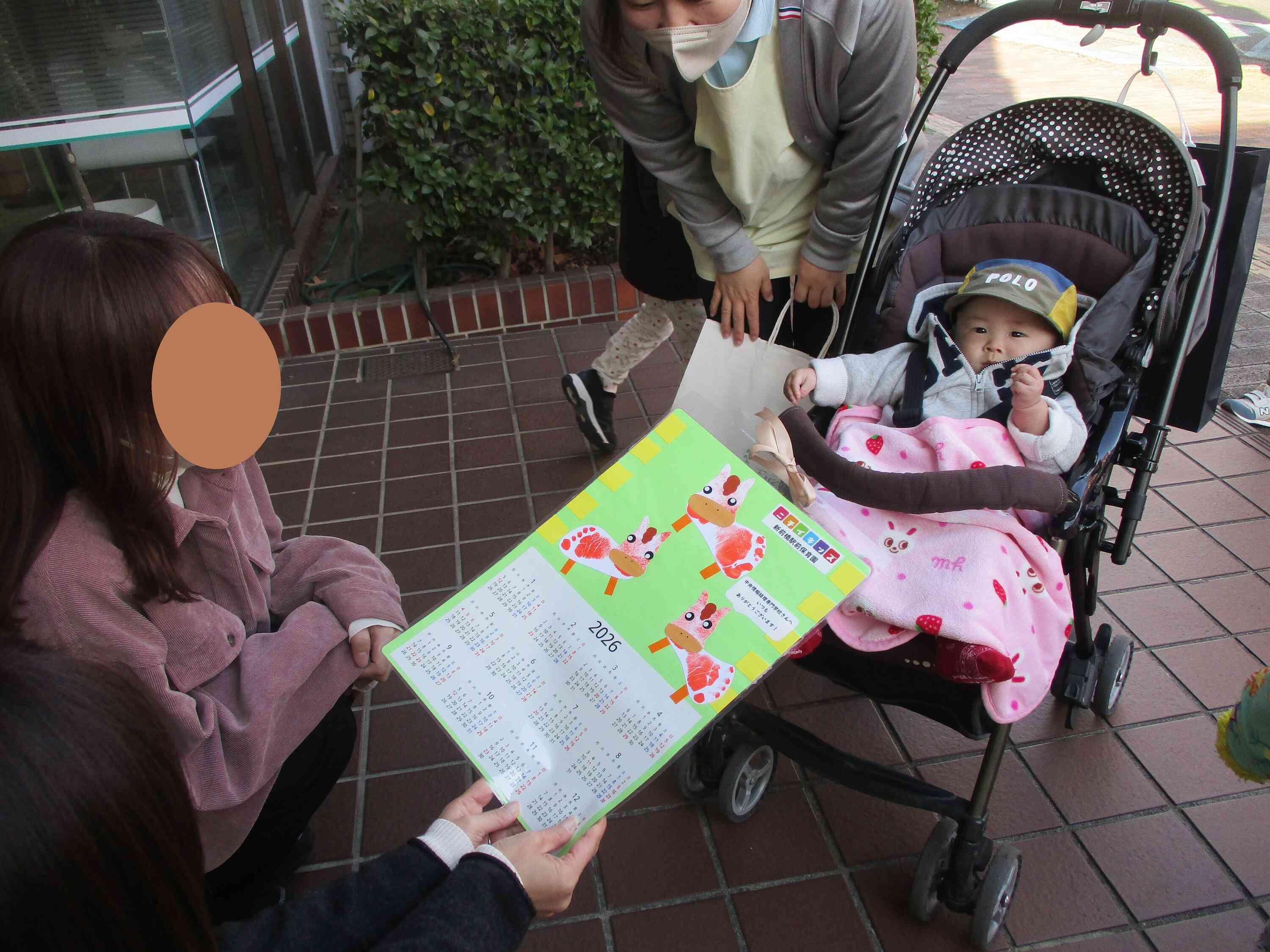 ぼくの足型もありますよ！