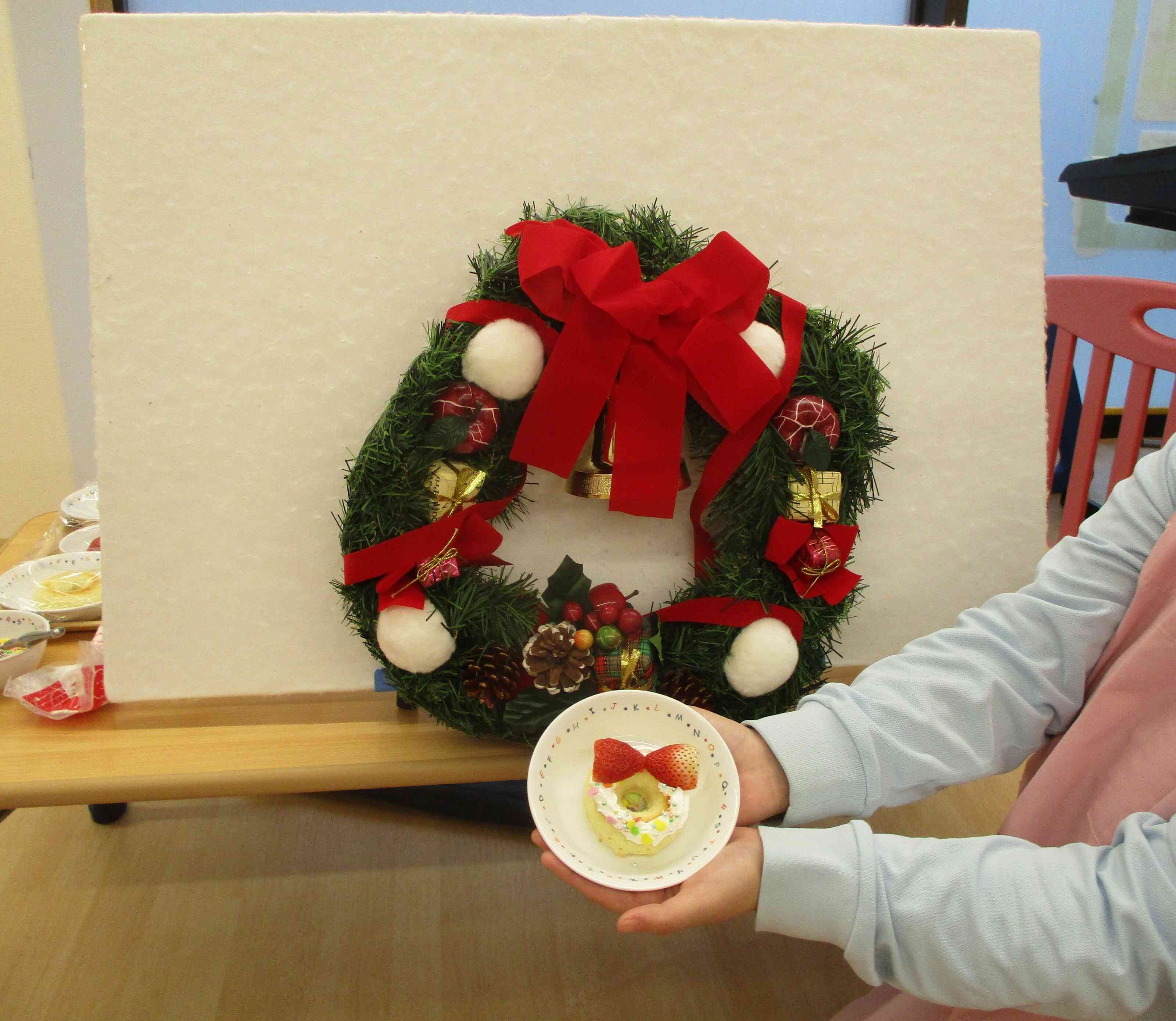 食育集会～クリスマスリース作り～