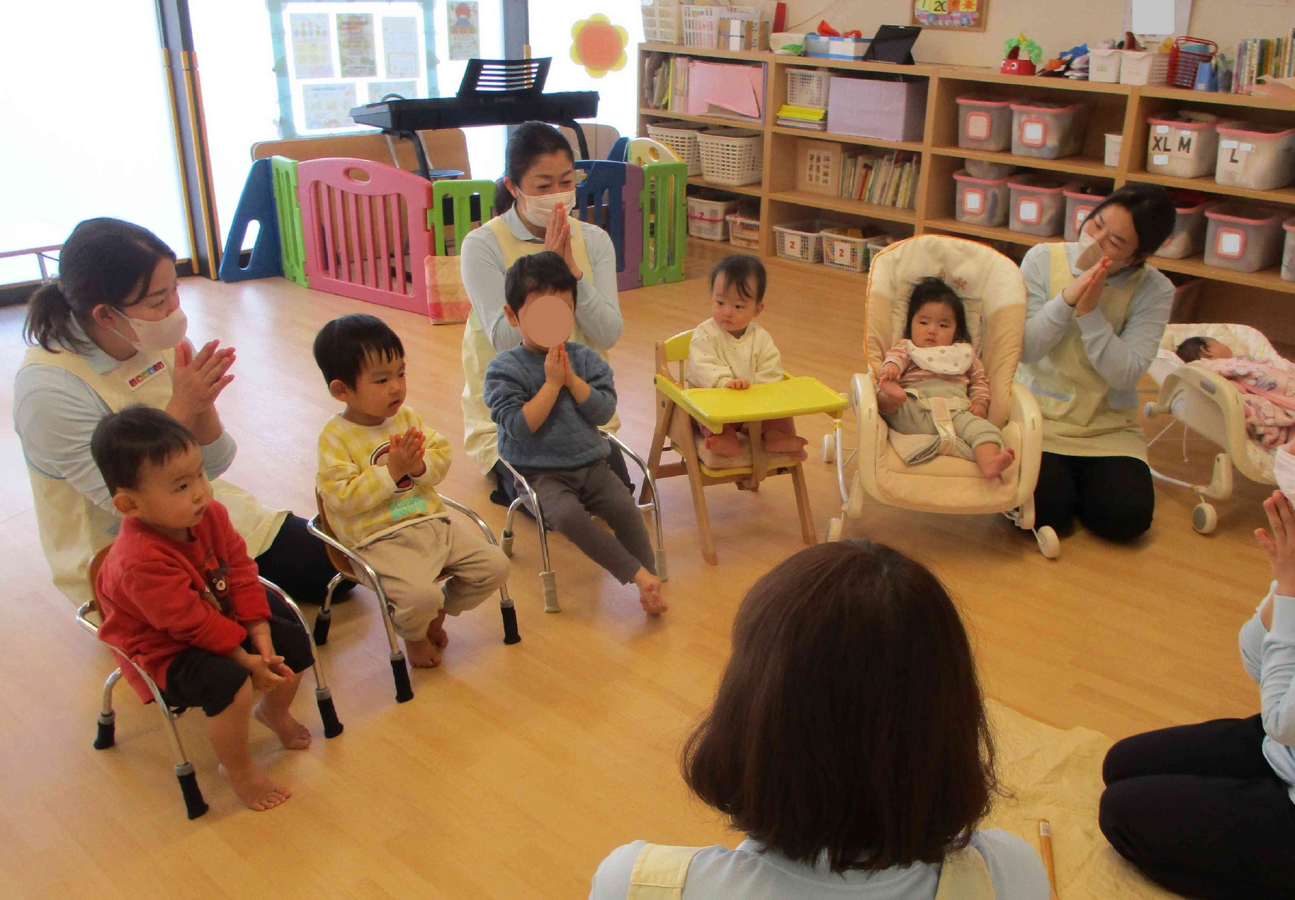 みんなでお祈り