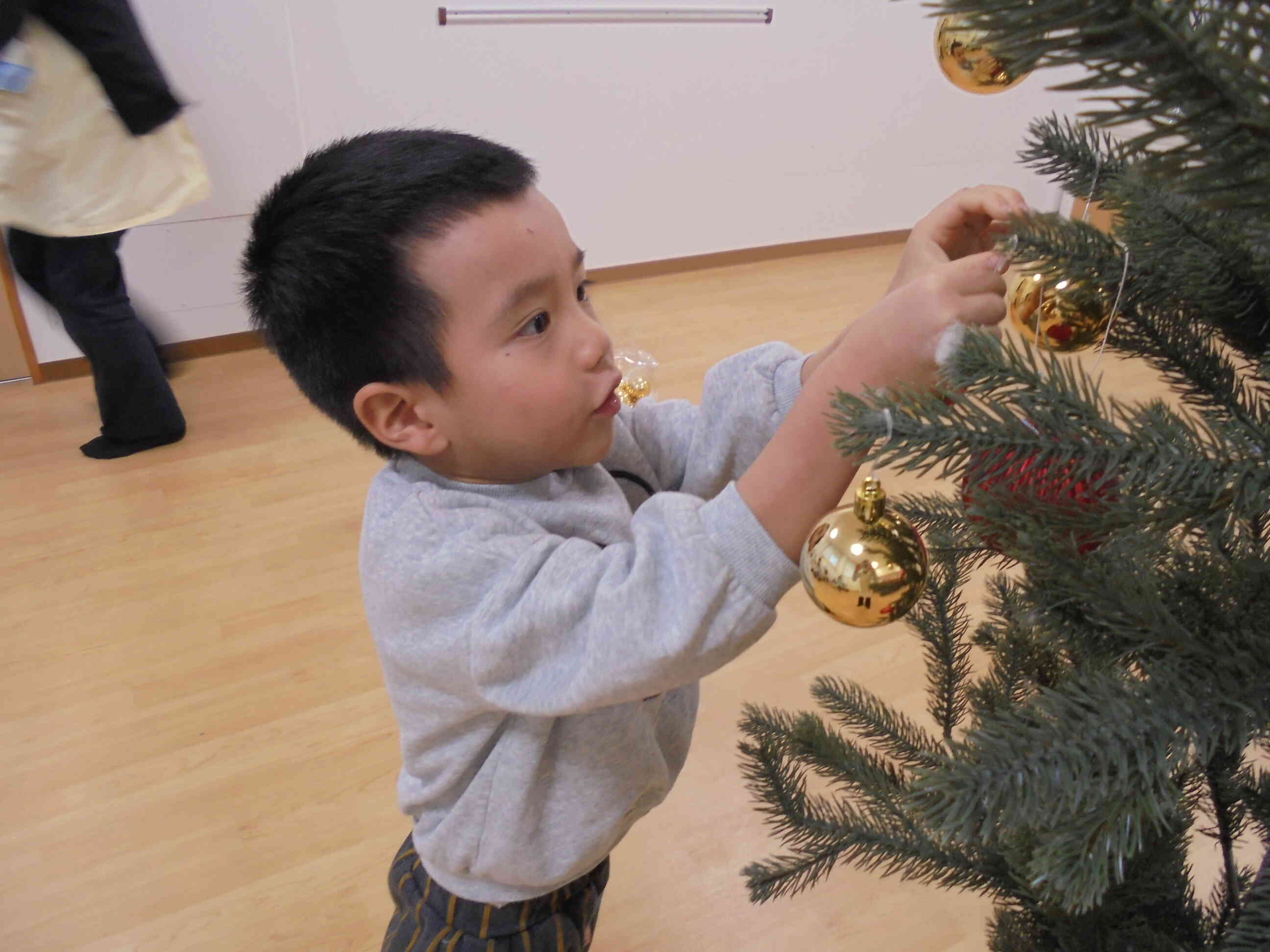 クリスマスツリー☆飾り付け♪