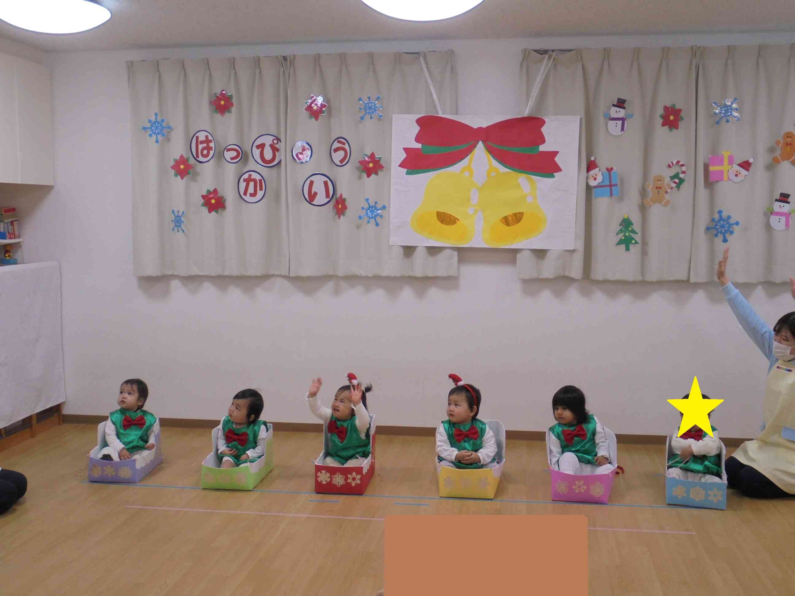 発表会☆ひよこ組｜ニチイキッズ新三郷保育園｜ニチイキッズ