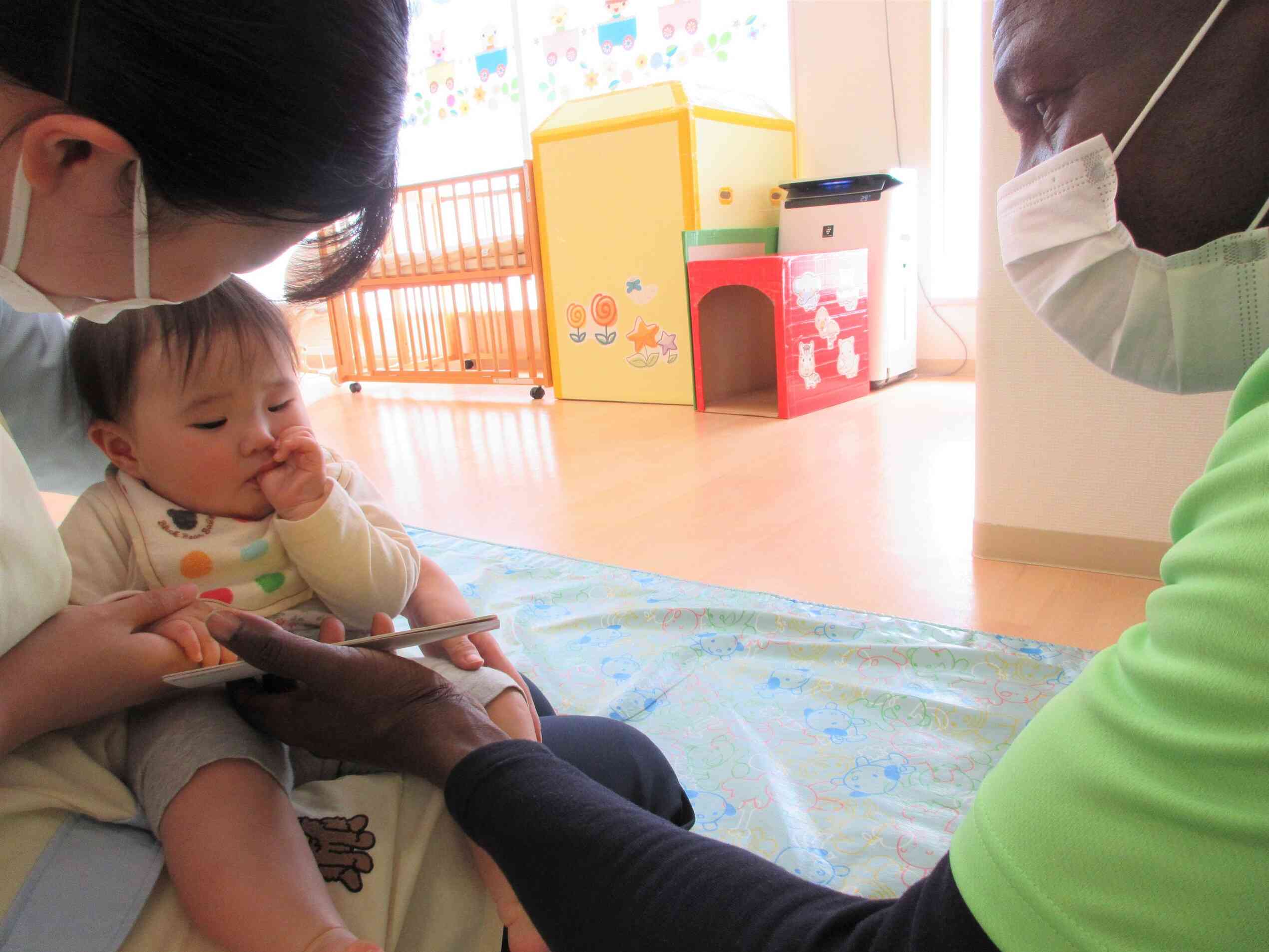 【０歳児クラス】よろしくね。