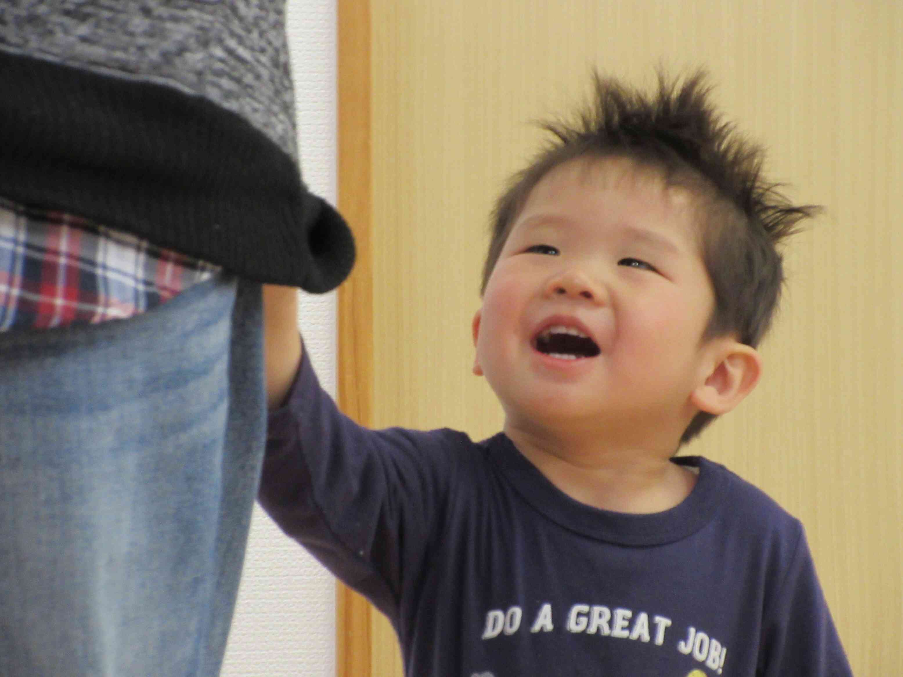 先生「ねぇねぇ」