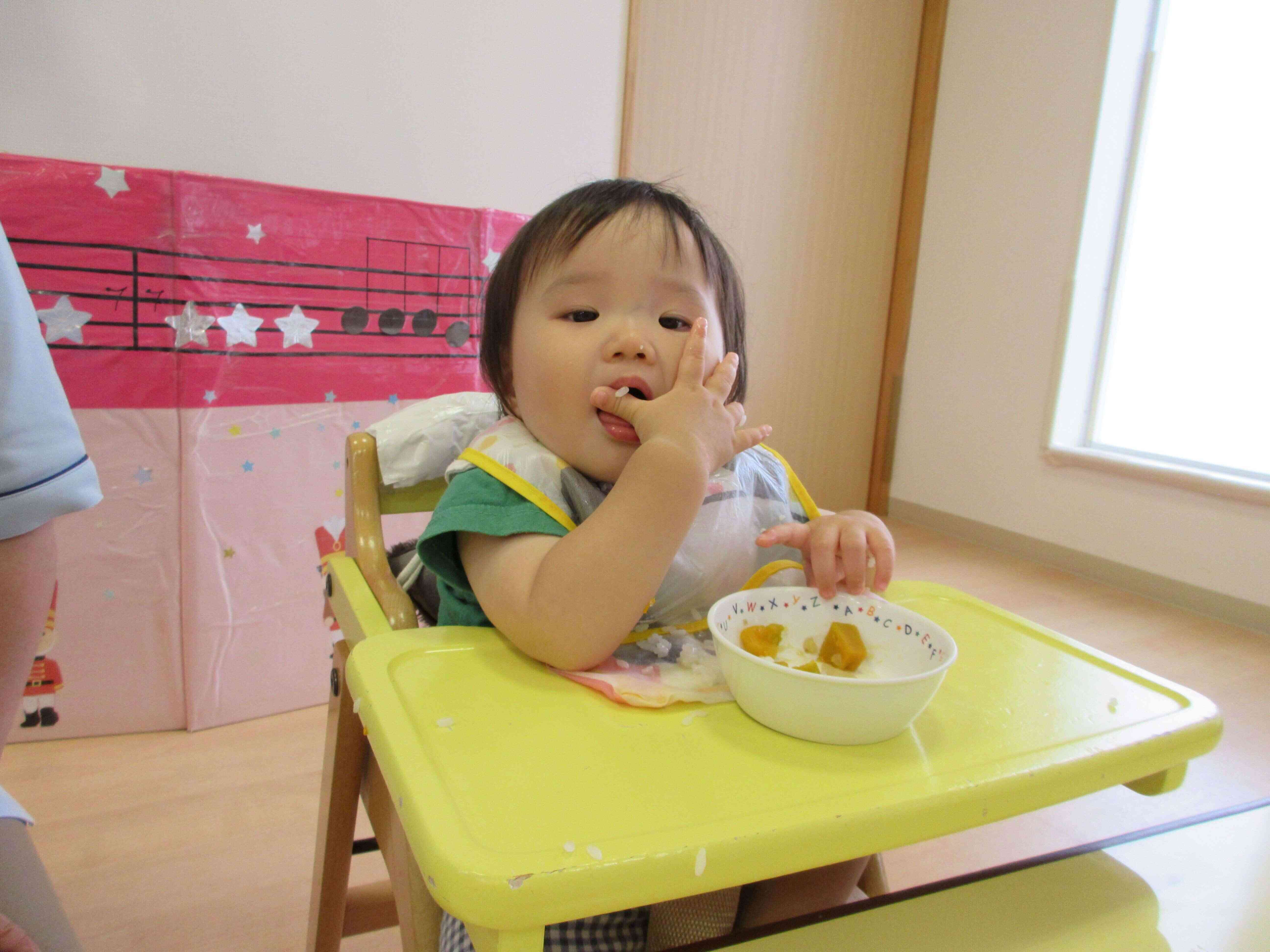 もぐもぐおいしいね♪
