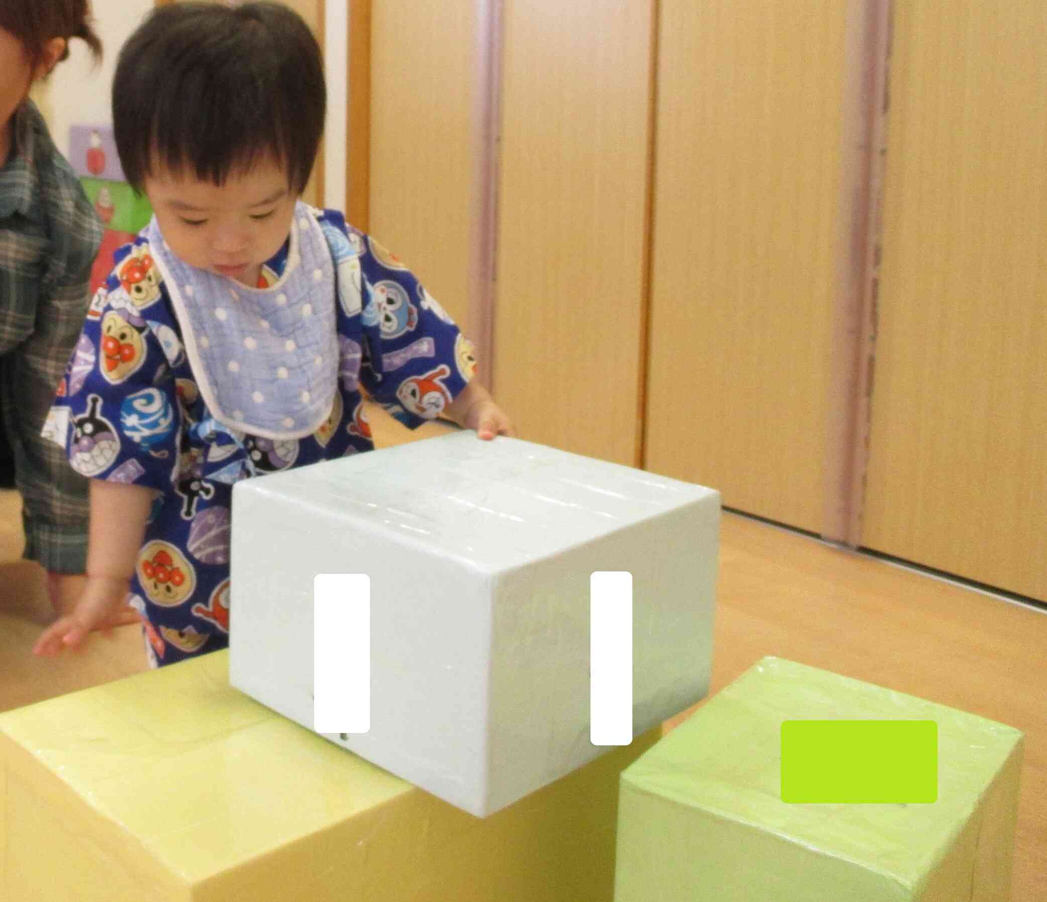 だるま落としコーナー(だるまさんシリーズ)