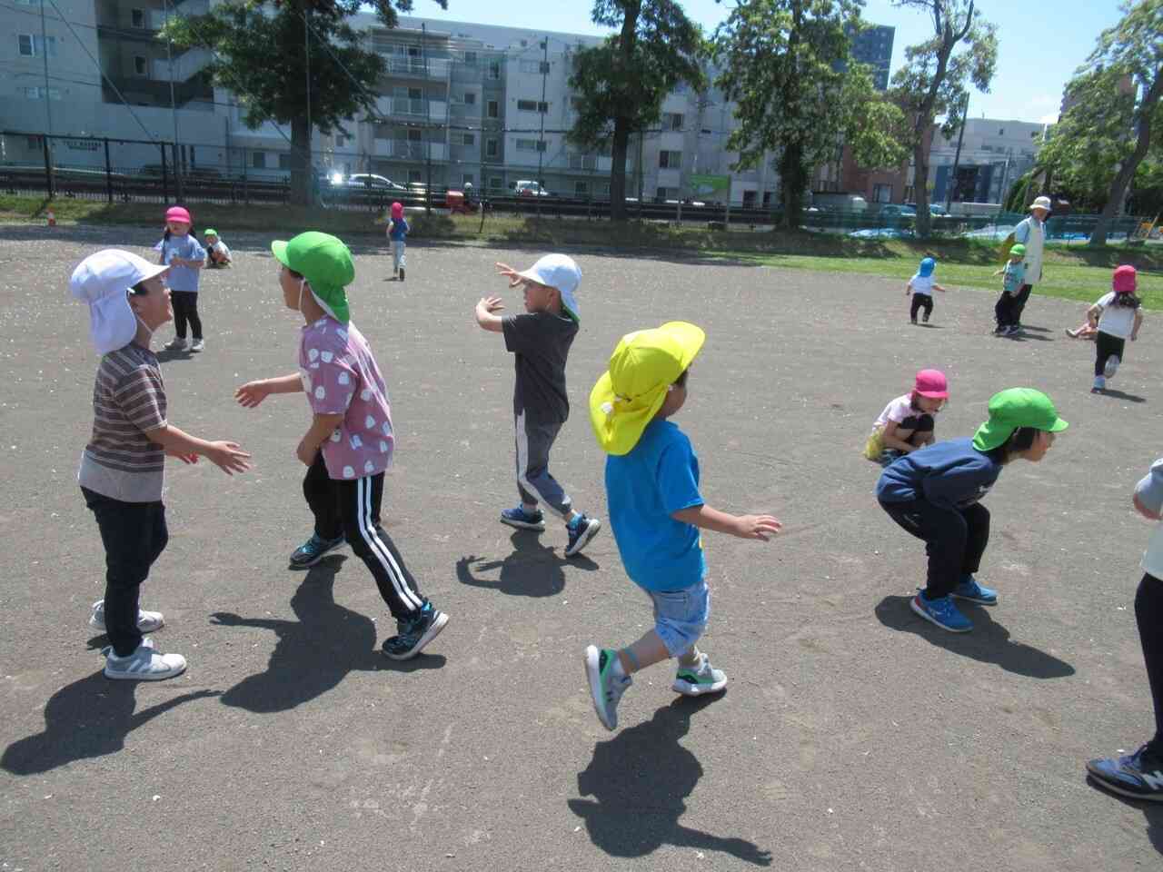 広いグラウンドでは・・・