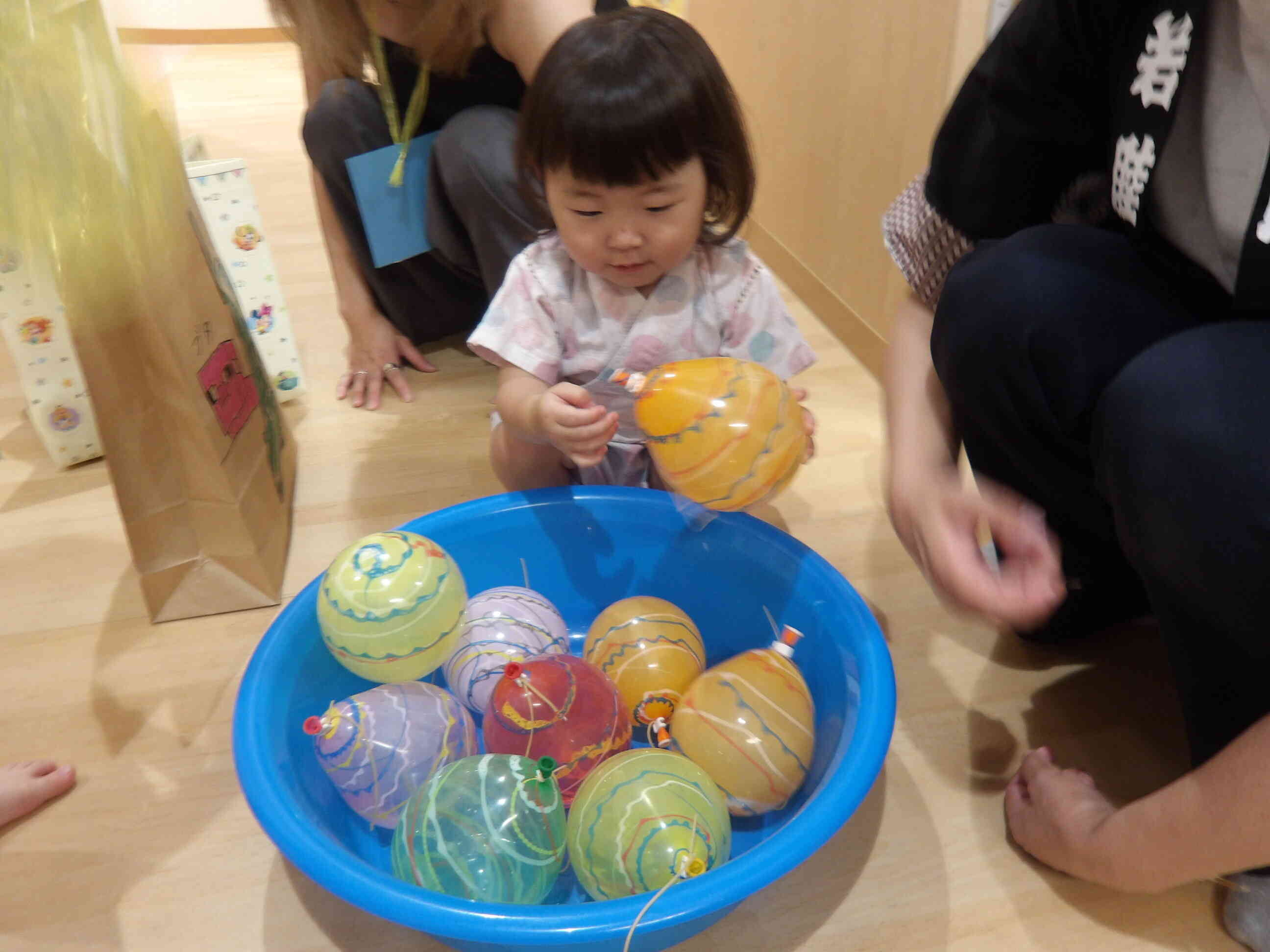 最後は園長先生からヨーヨーをもらいました☆