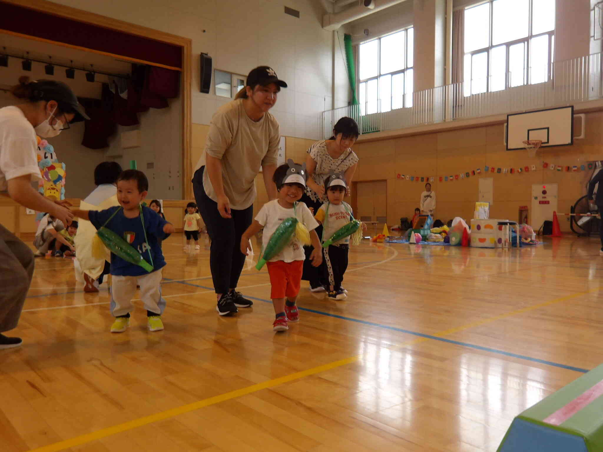 1歳児の親子競技トトロに変身