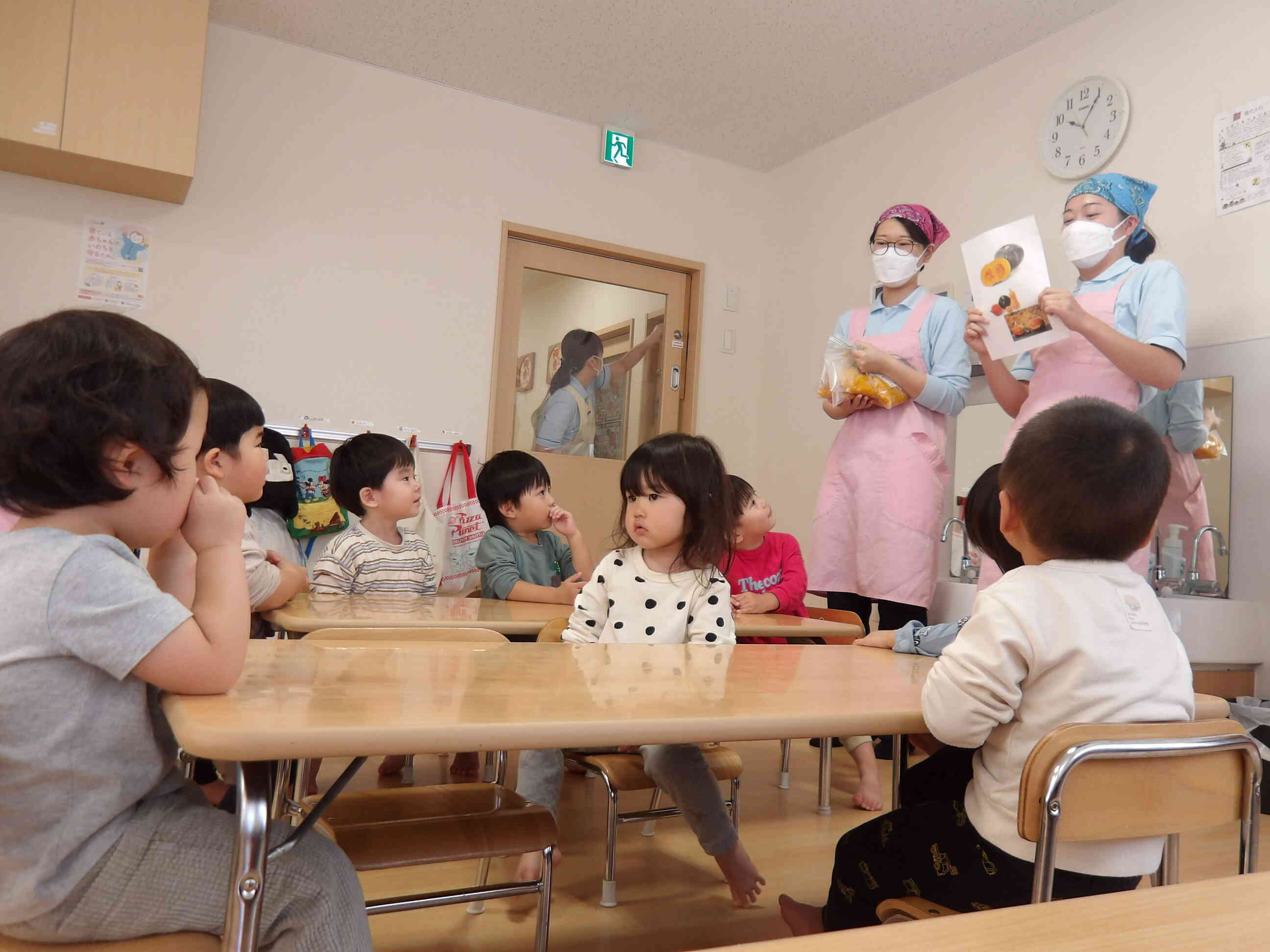 食育～かぼちゃつぶし～