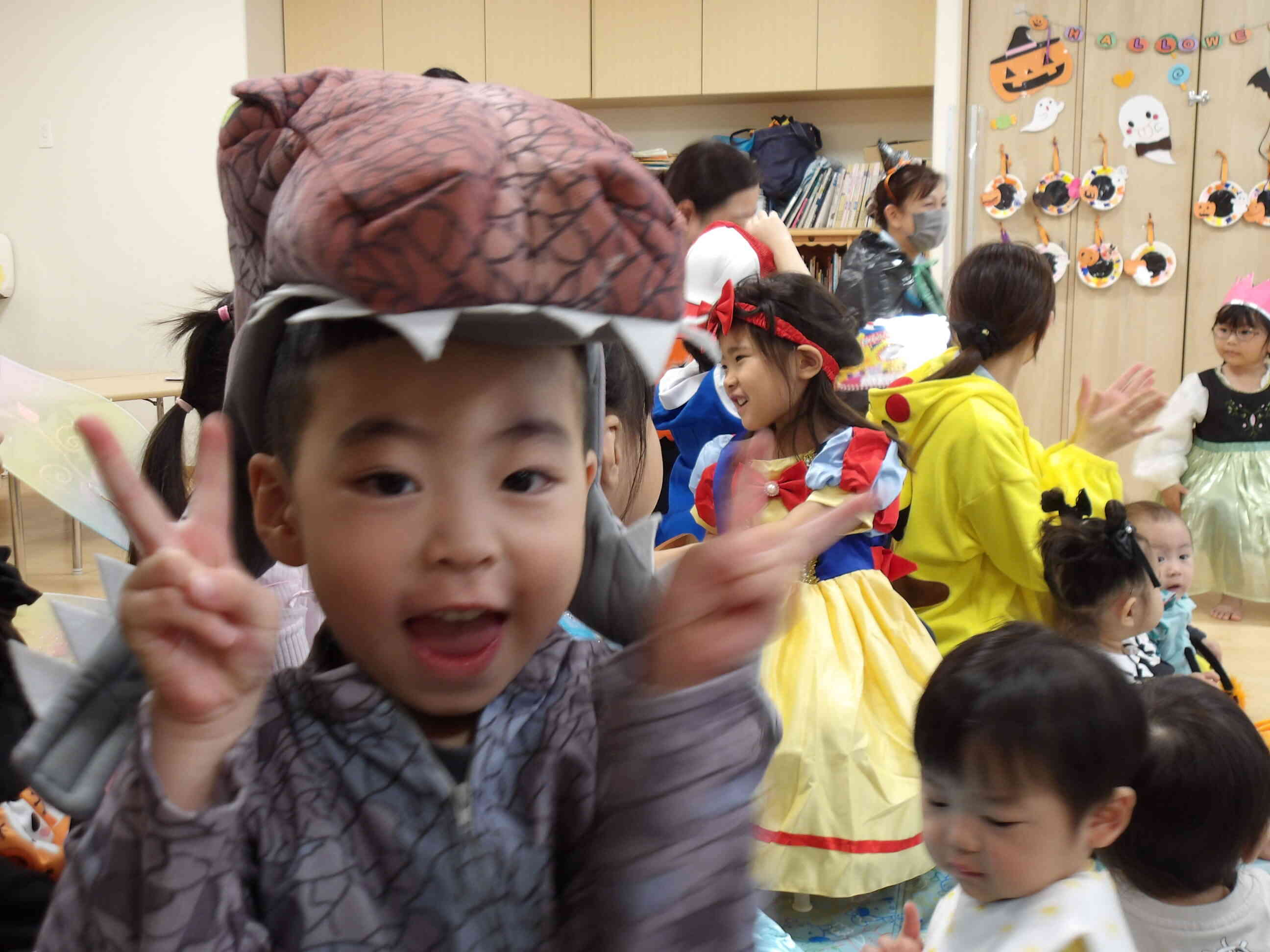 ガオーだべちゃうぞ。