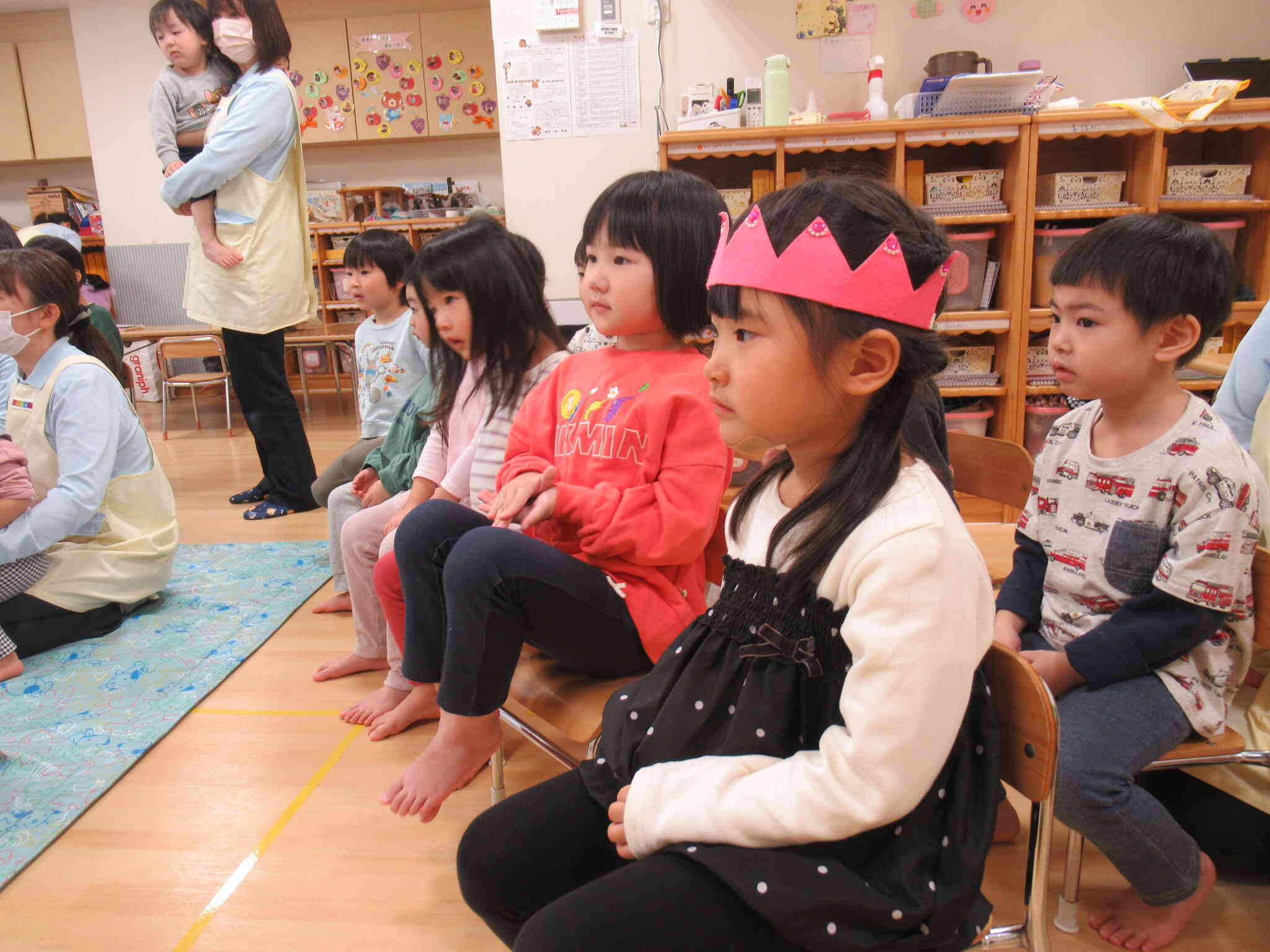 真剣にみています