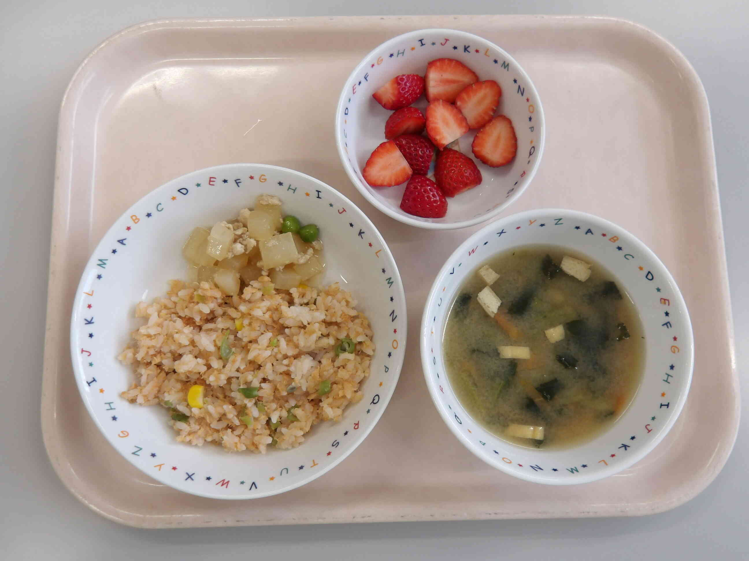 給食ひな祭りメニューでした