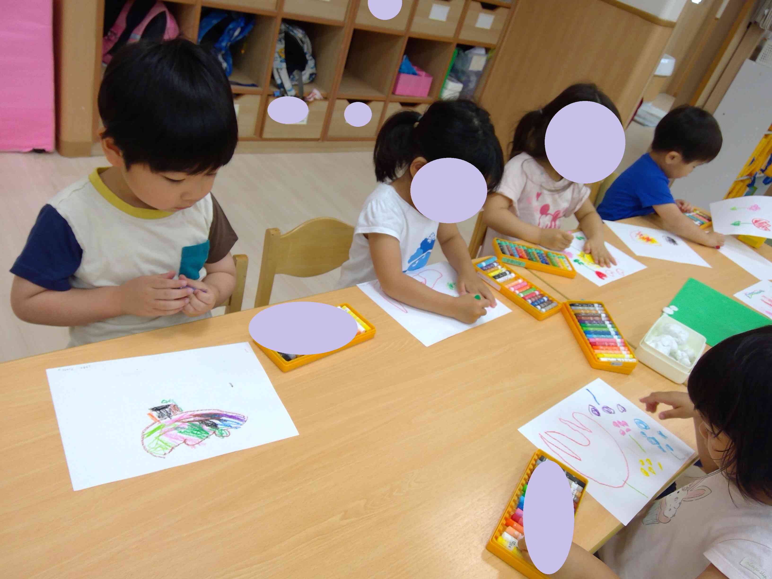 お絵かきを楽しんだよ♪