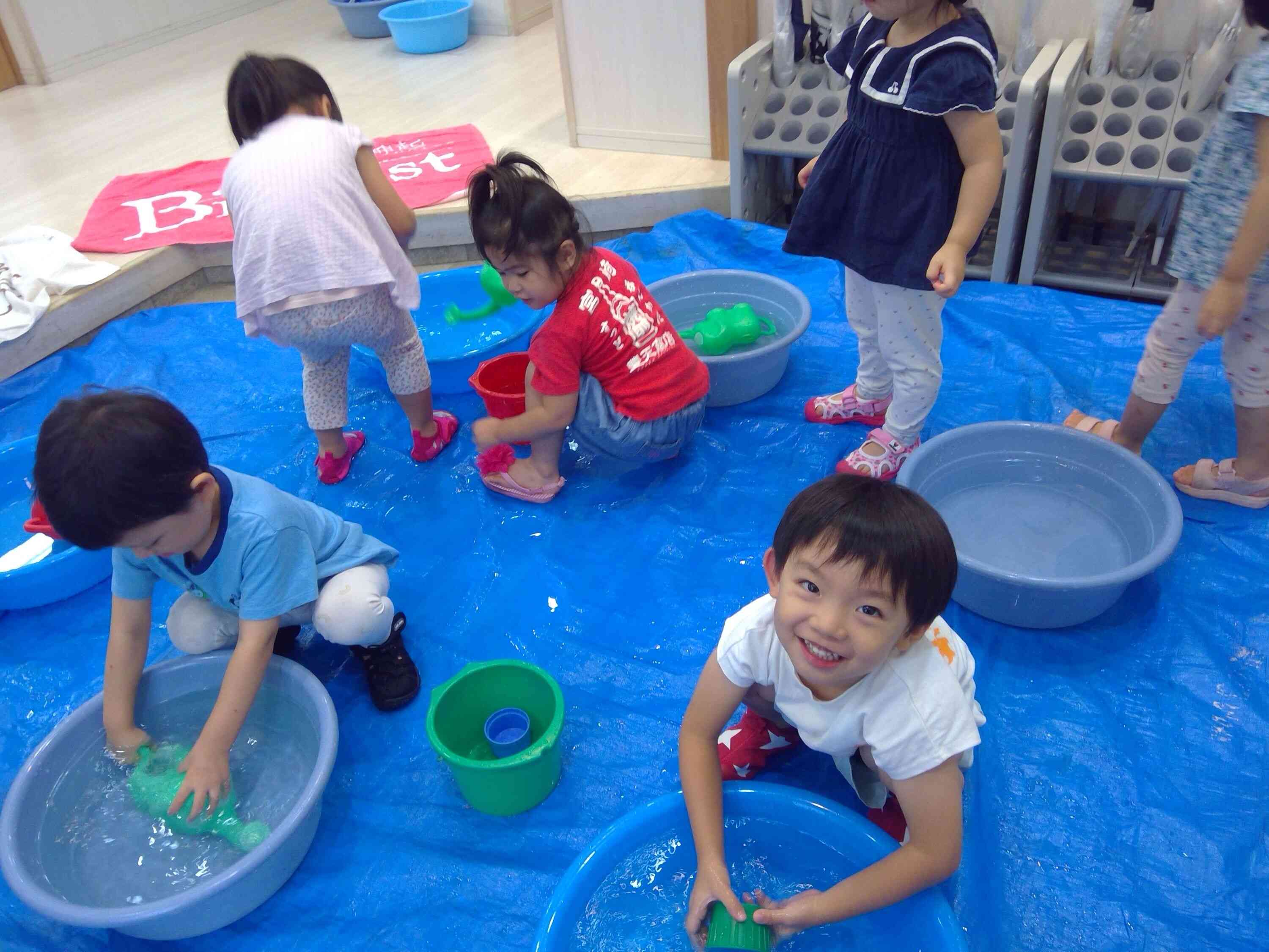 みずあそび！（3歳児りす組）