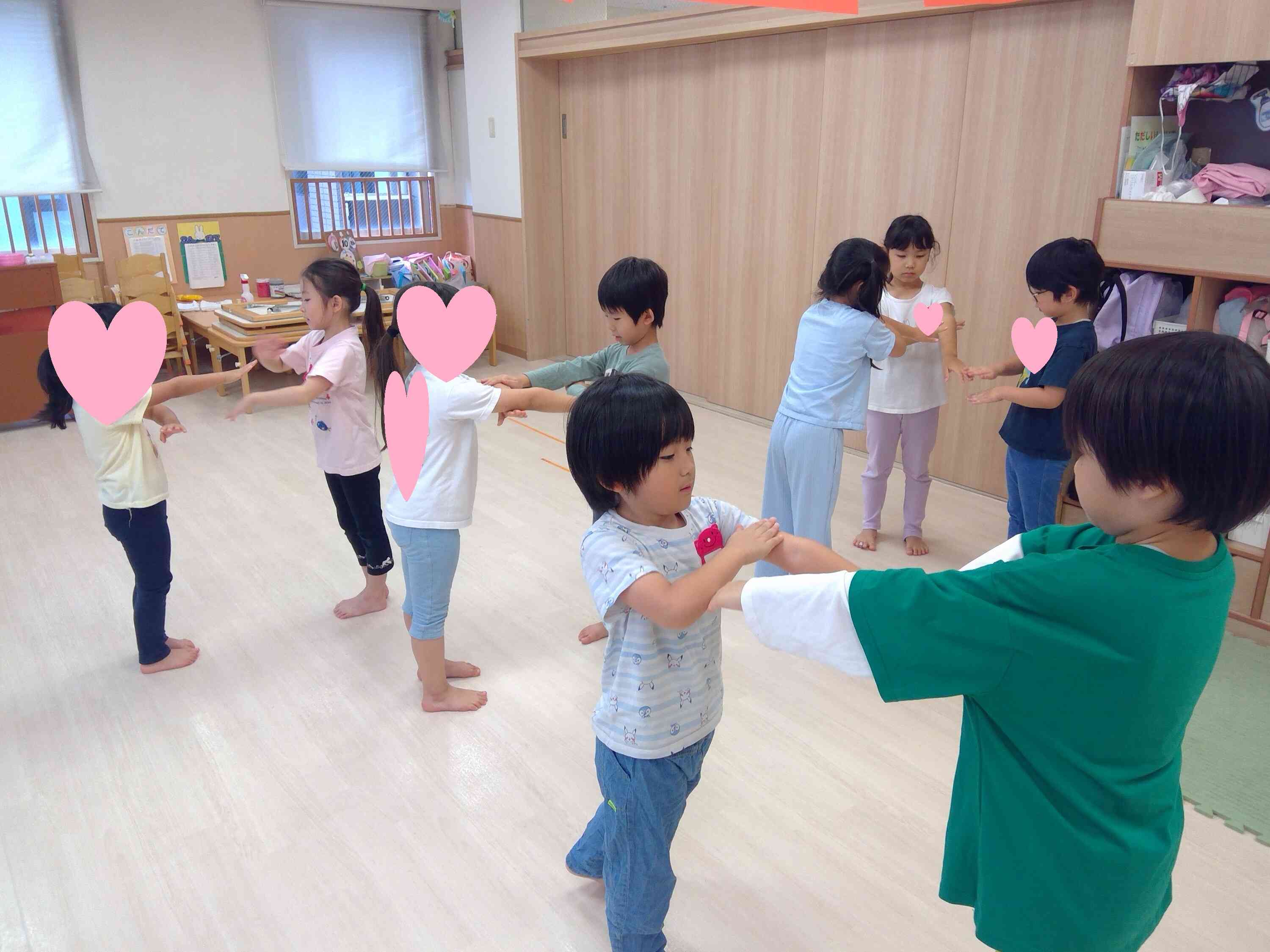 リトミック（4・5歳児 ぱんだ・きりん組）