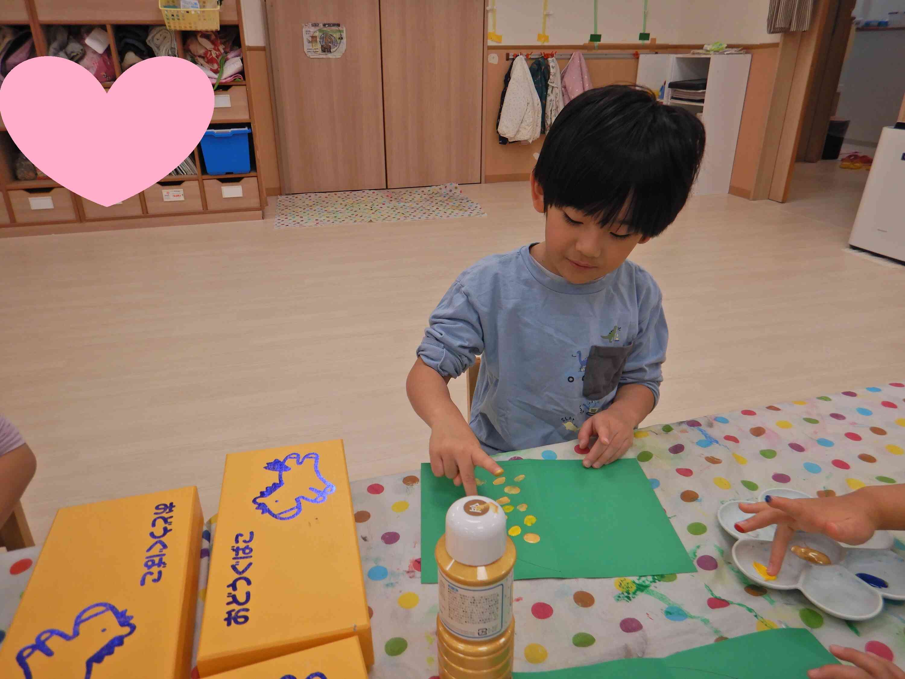 12月の製作 ぱんだ・きりん組(4・5歳児)