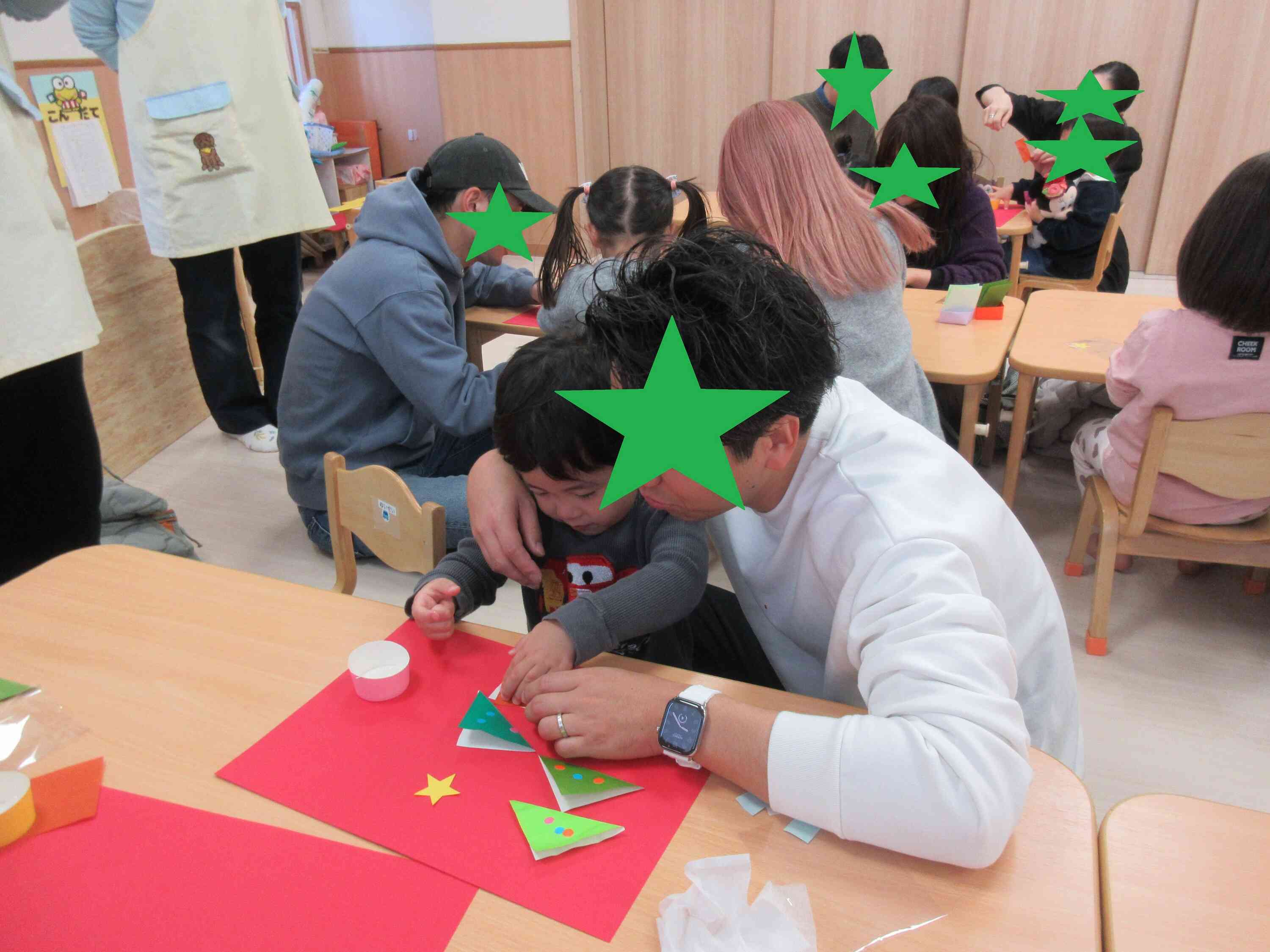 保育参加で製作をしました(2歳児あひる組)