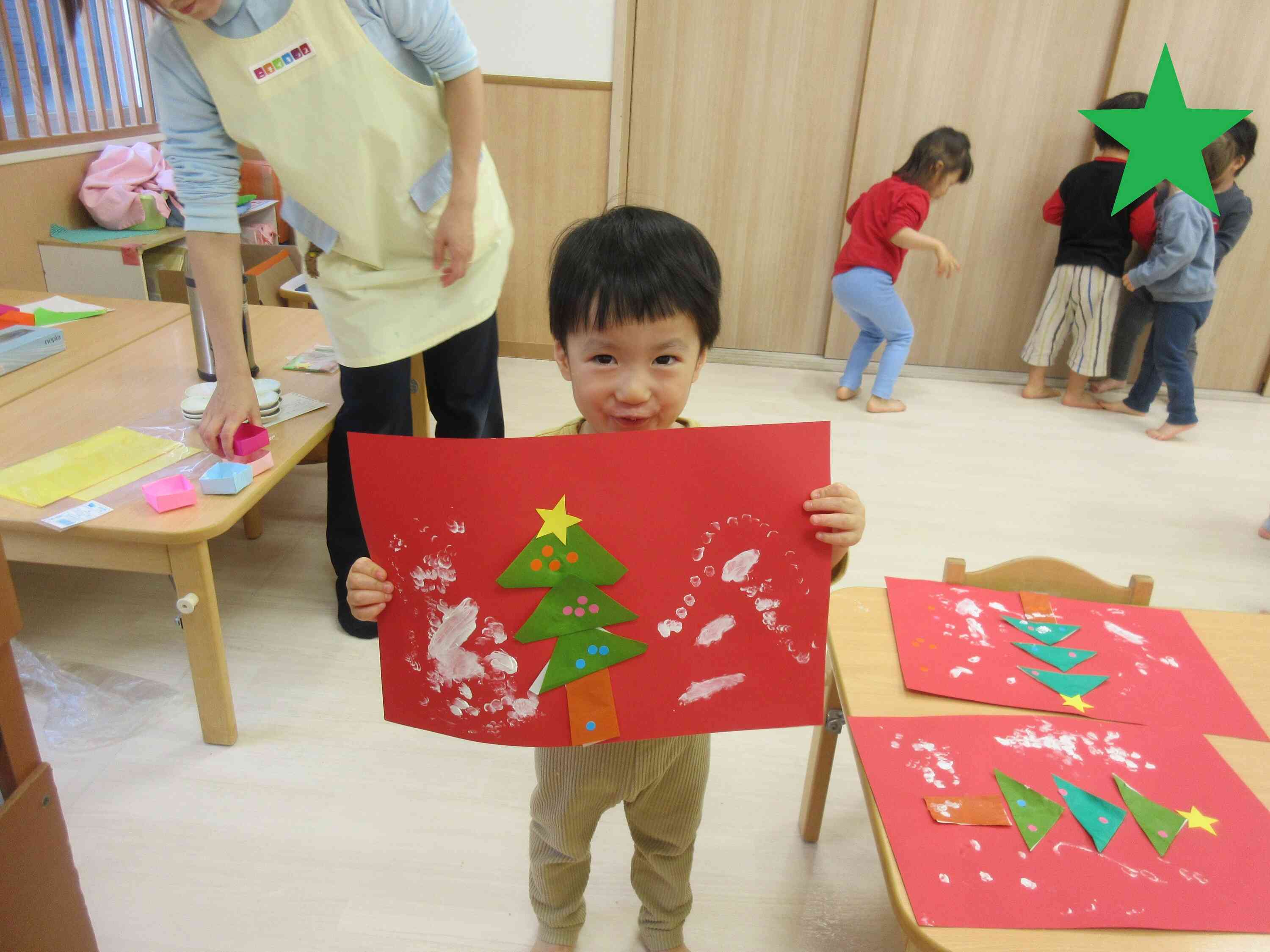 僕のツリー、素敵でしょ♪