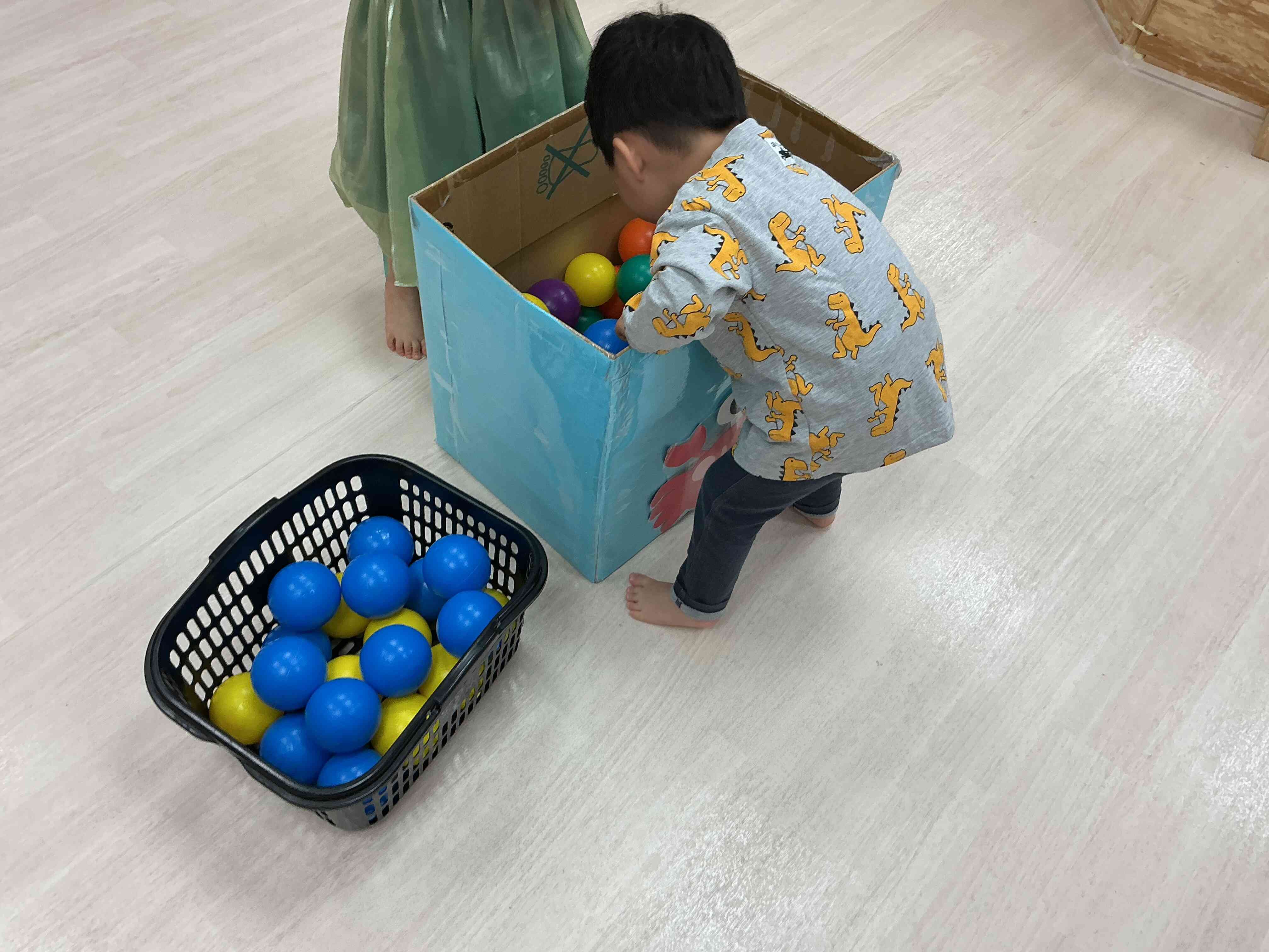 黄色はどこかな？？