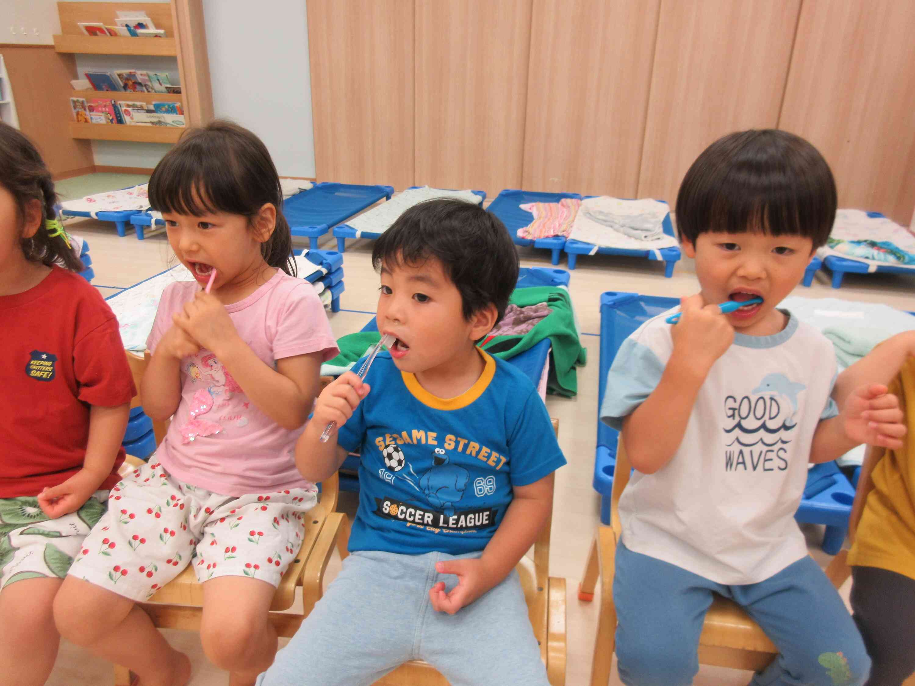 歯みがきがはじまりました！（３歳児りす組）