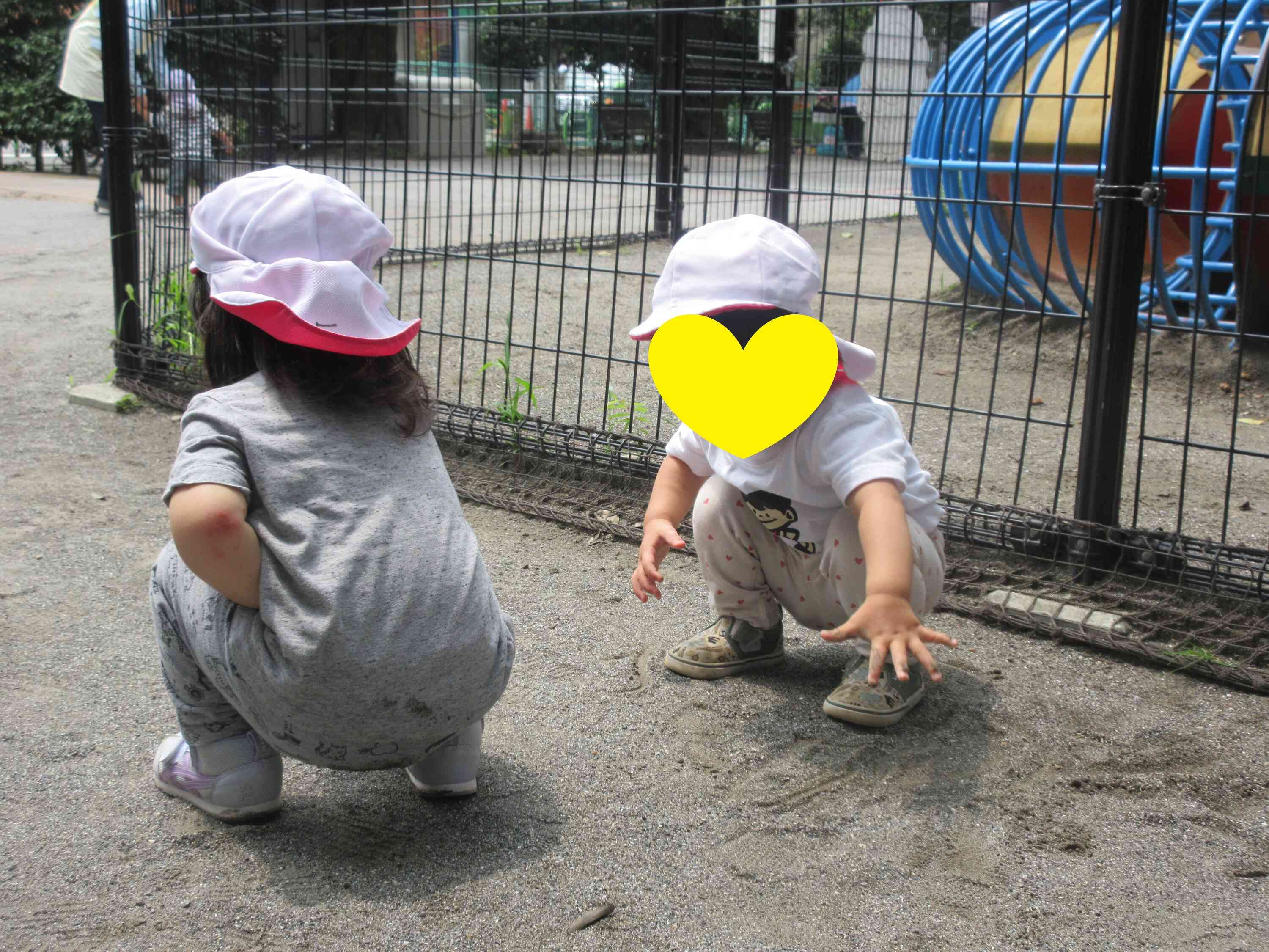 猿町公園で遊んだよ☆うさぎ組(1歳児クラス)