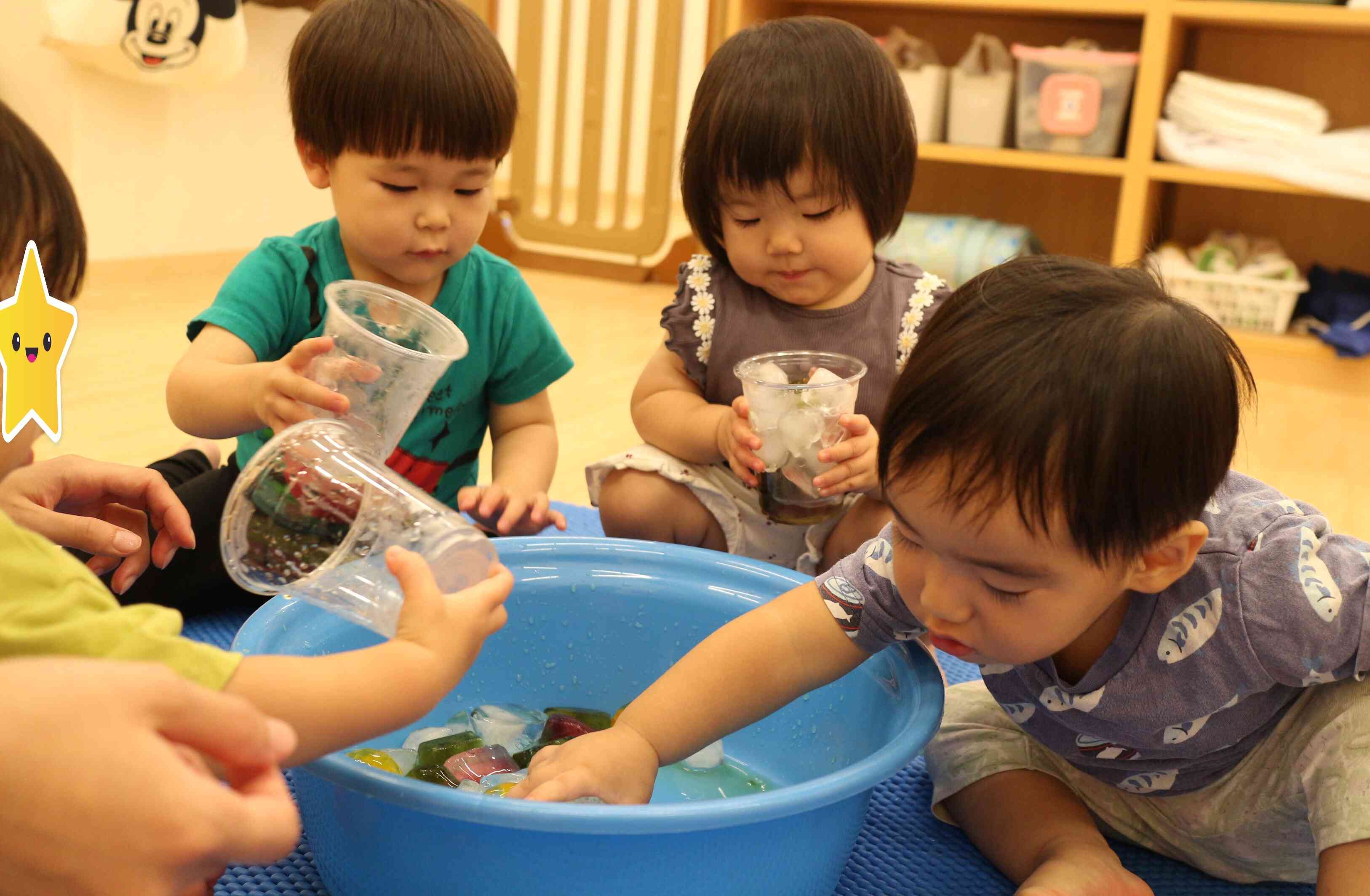 【あひる組】氷で遊んだよ