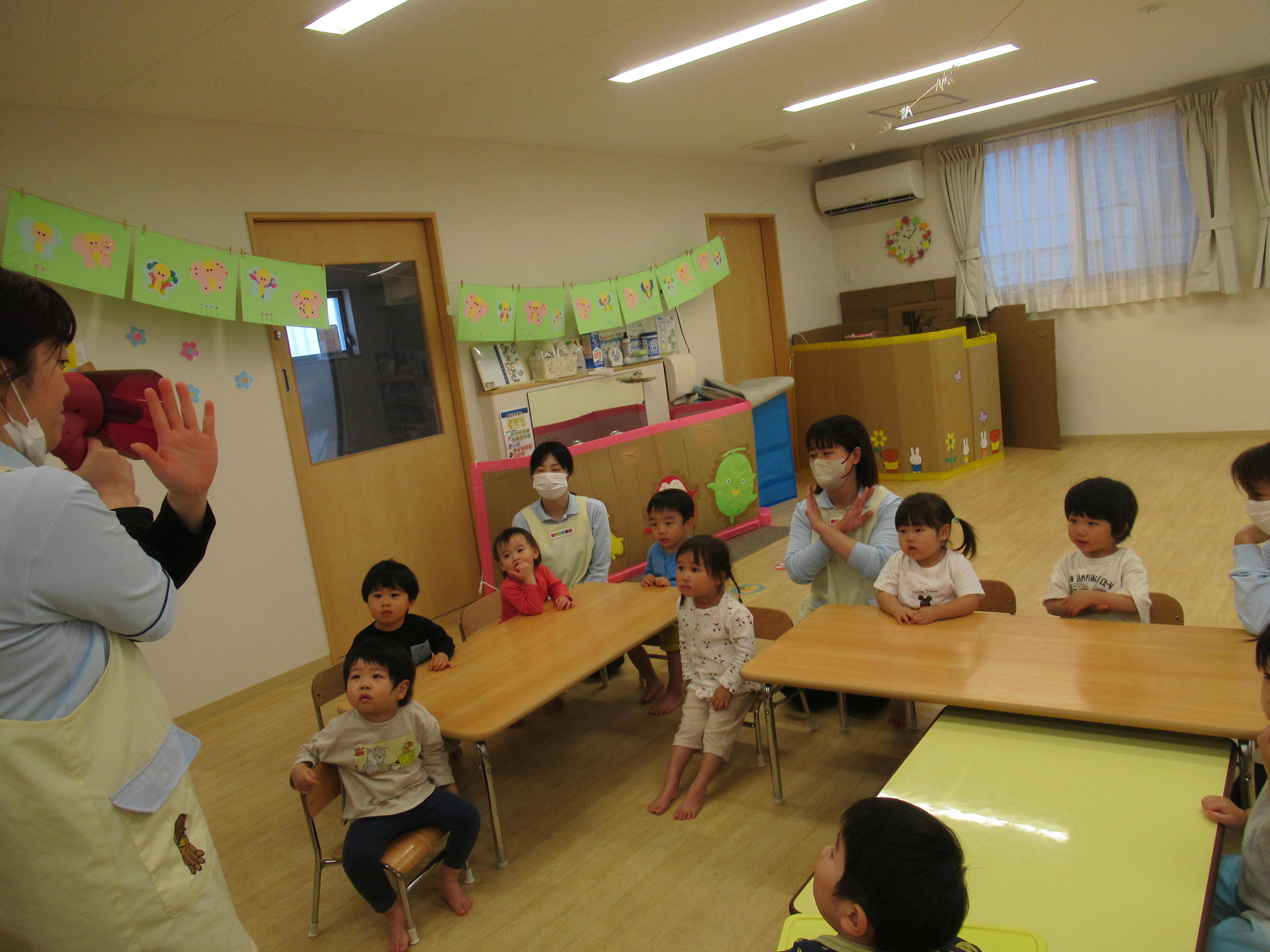 避難訓練をする前に先生からお話がありました