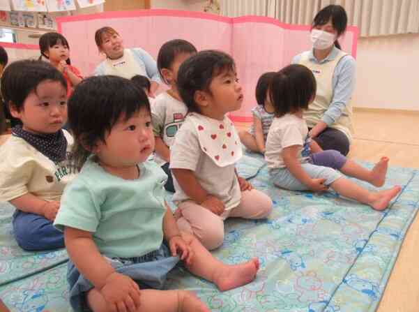 英語で遊ぼう（０・１・２歳児）