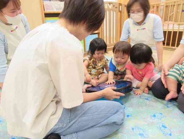 0歳児さんとの音との触れ合い