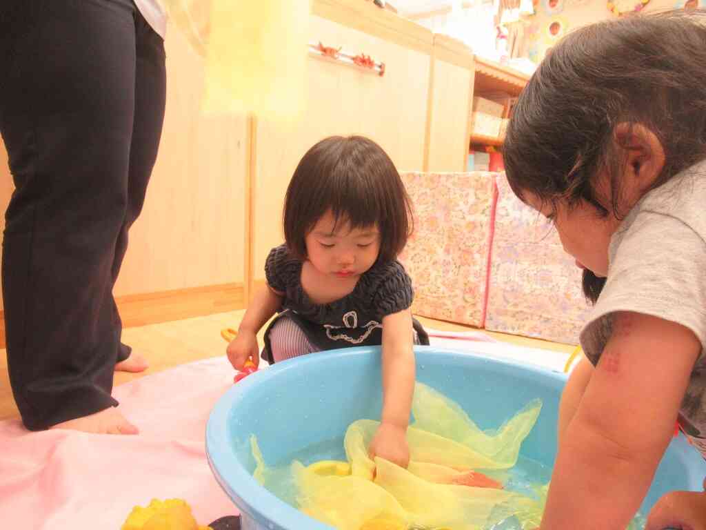 水遊びをしたよ(0.1.2歳児)