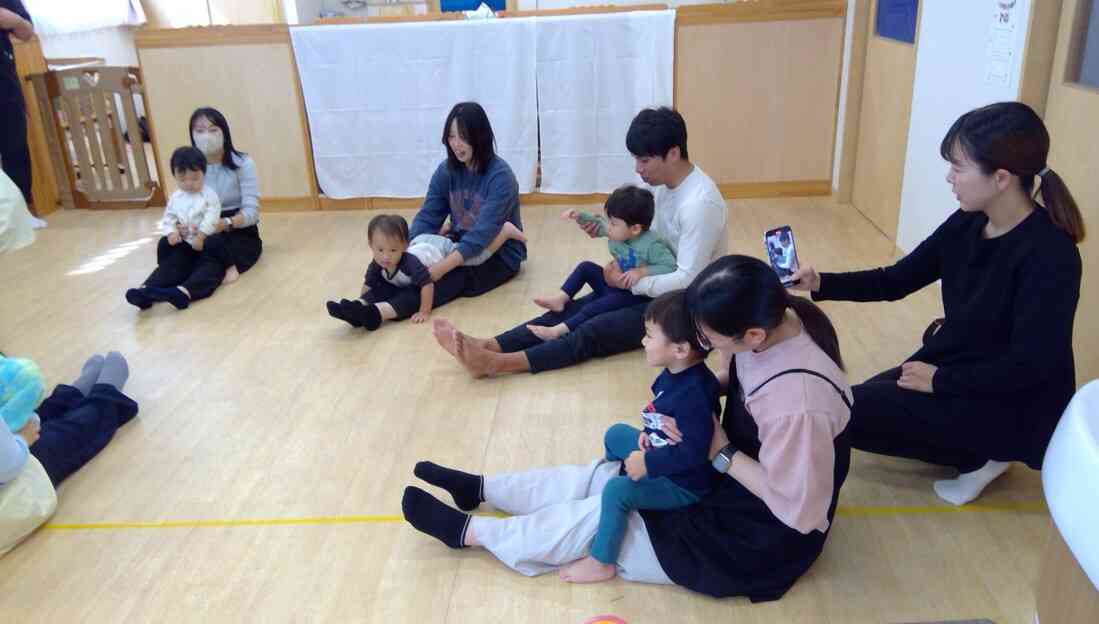 親子ふれあい遊び