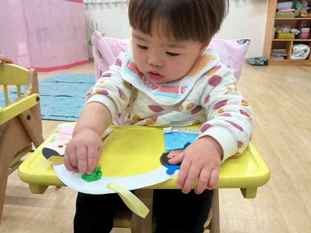 ぼくも自分で貼ってみるよ！