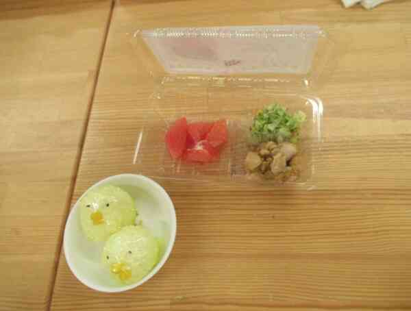 お別れ給食の弁当の中身は？