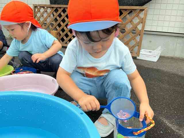 宝石すくいをしたよ♪(2歳児)