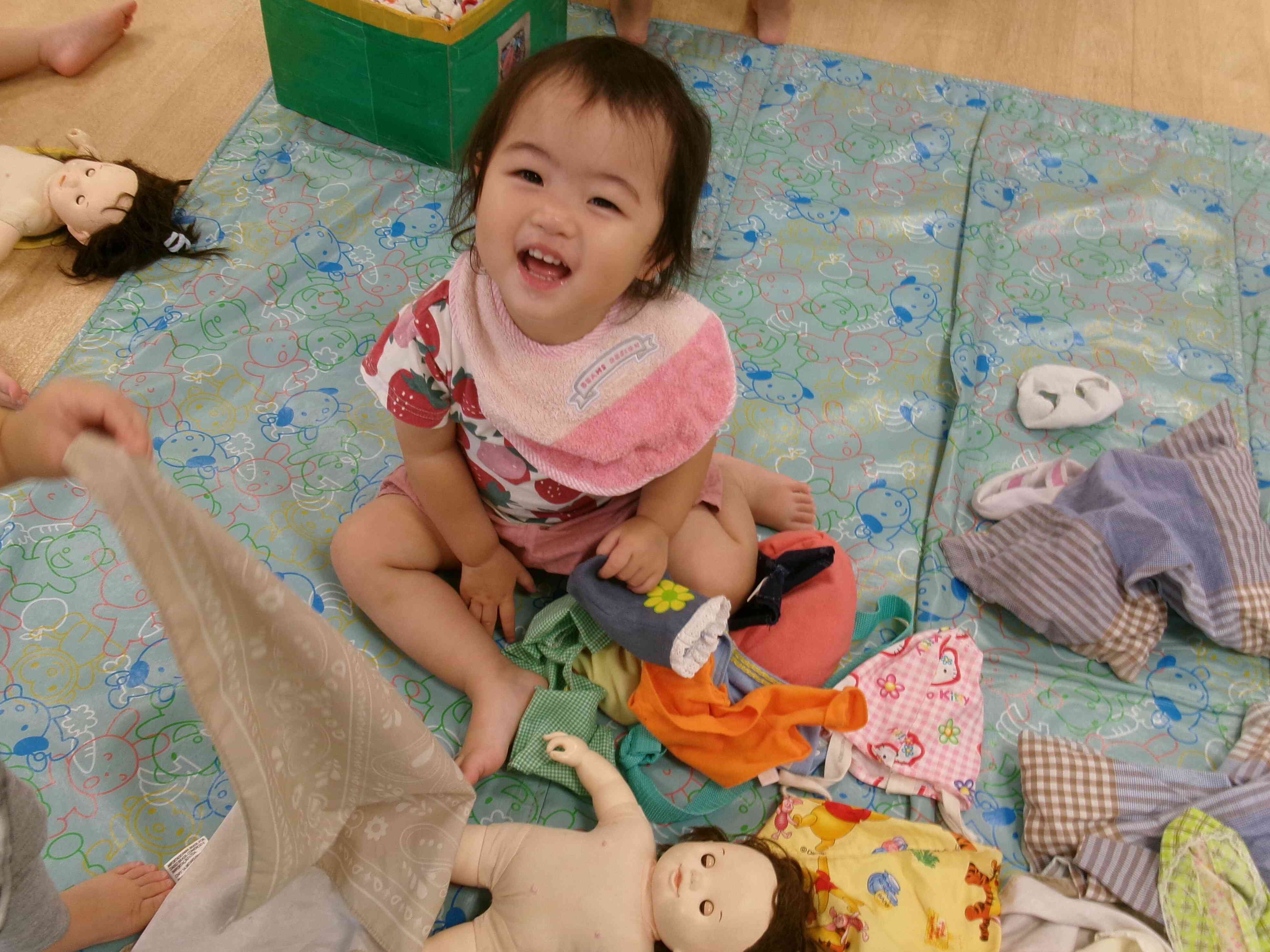 大好きなお人形遊び。とびきりの笑顔を向けてくれました♡